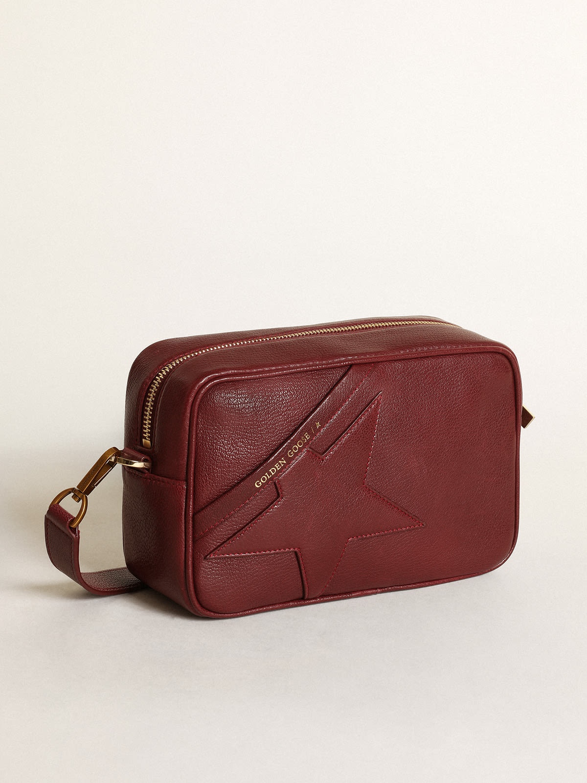 Star Bag in burgundy leather with tone-on-tone star - 5