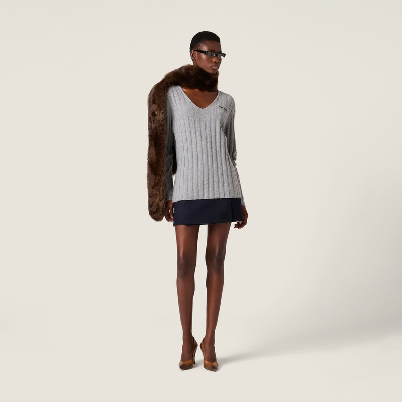 Miu Miu Wool and cashmere V-neck sweater outlook