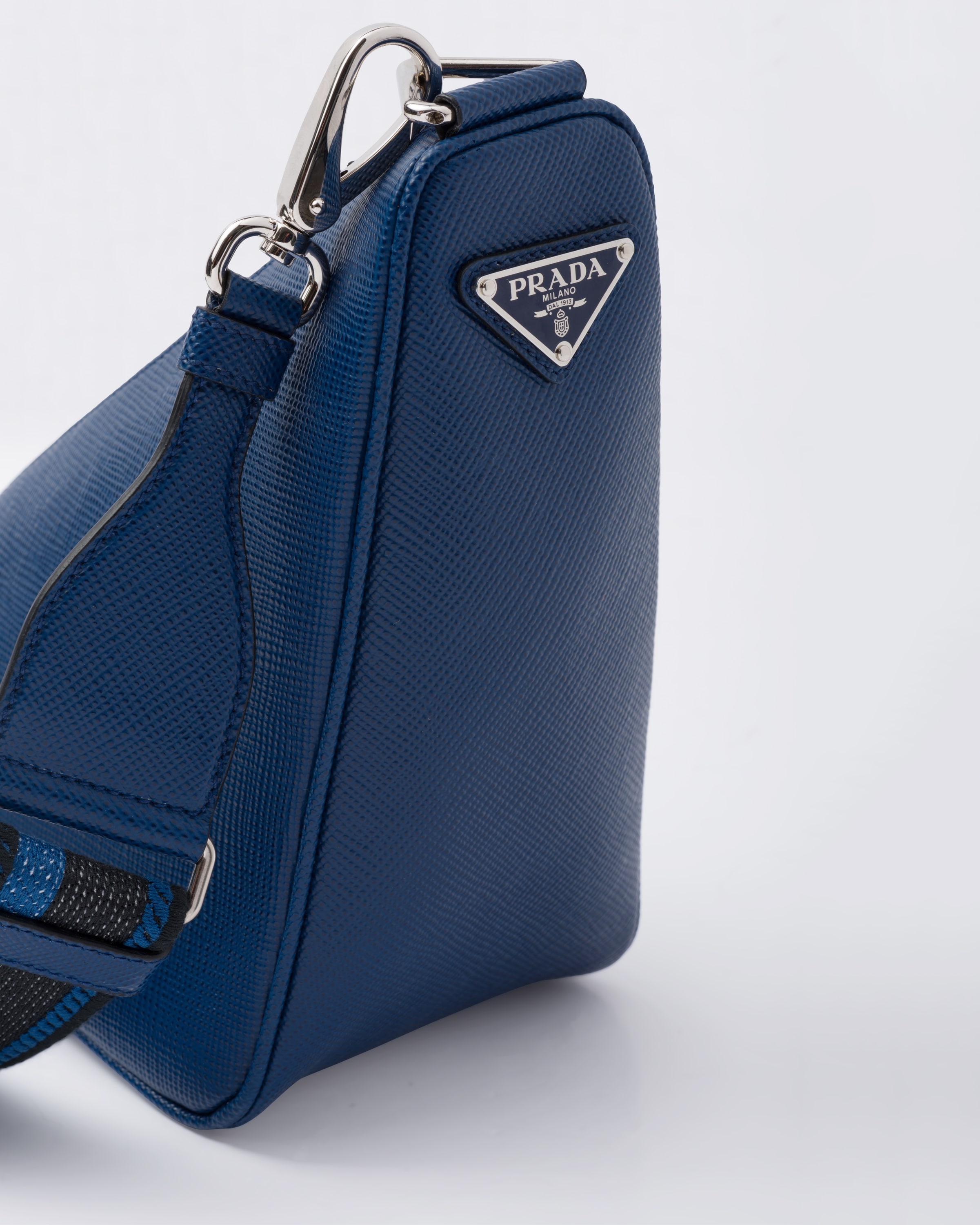 Saffiano Prada Triangle bag - 6