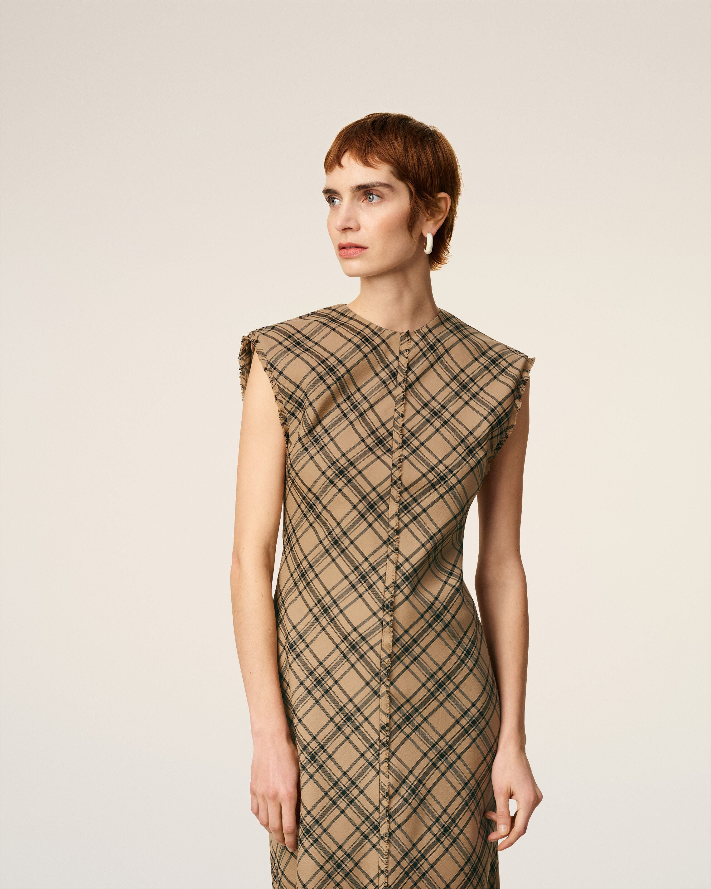 BROWN WOOL LONG CHECKED DRESS - 3