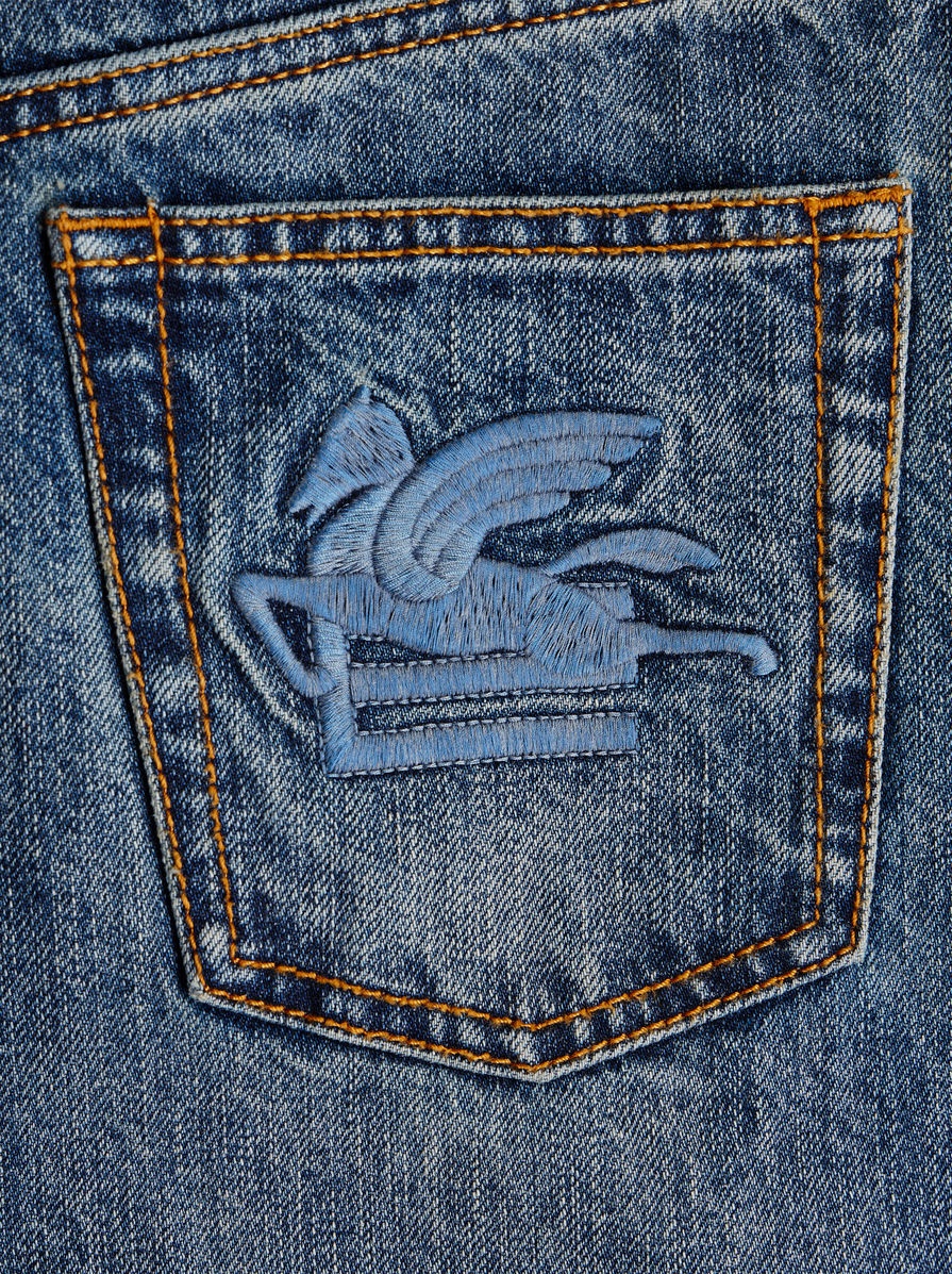 JEANS WITH EMBROIDERED PEGASO - 5