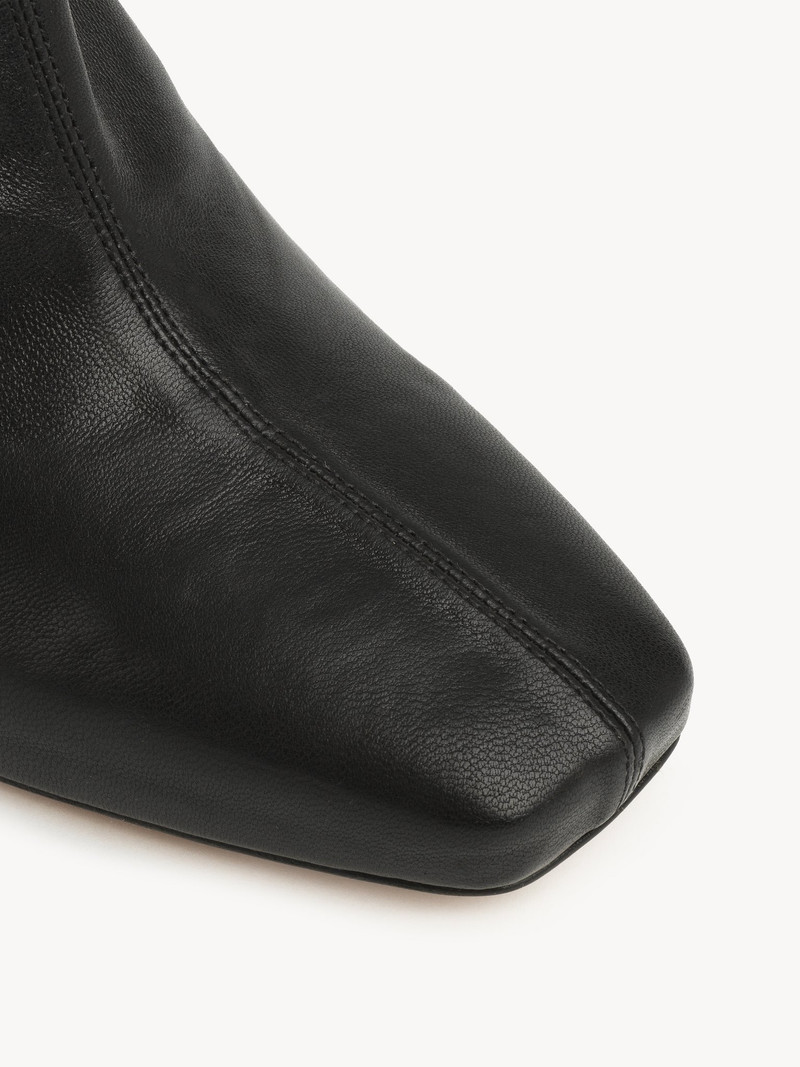 AMBRE ANKLE BOOT 4