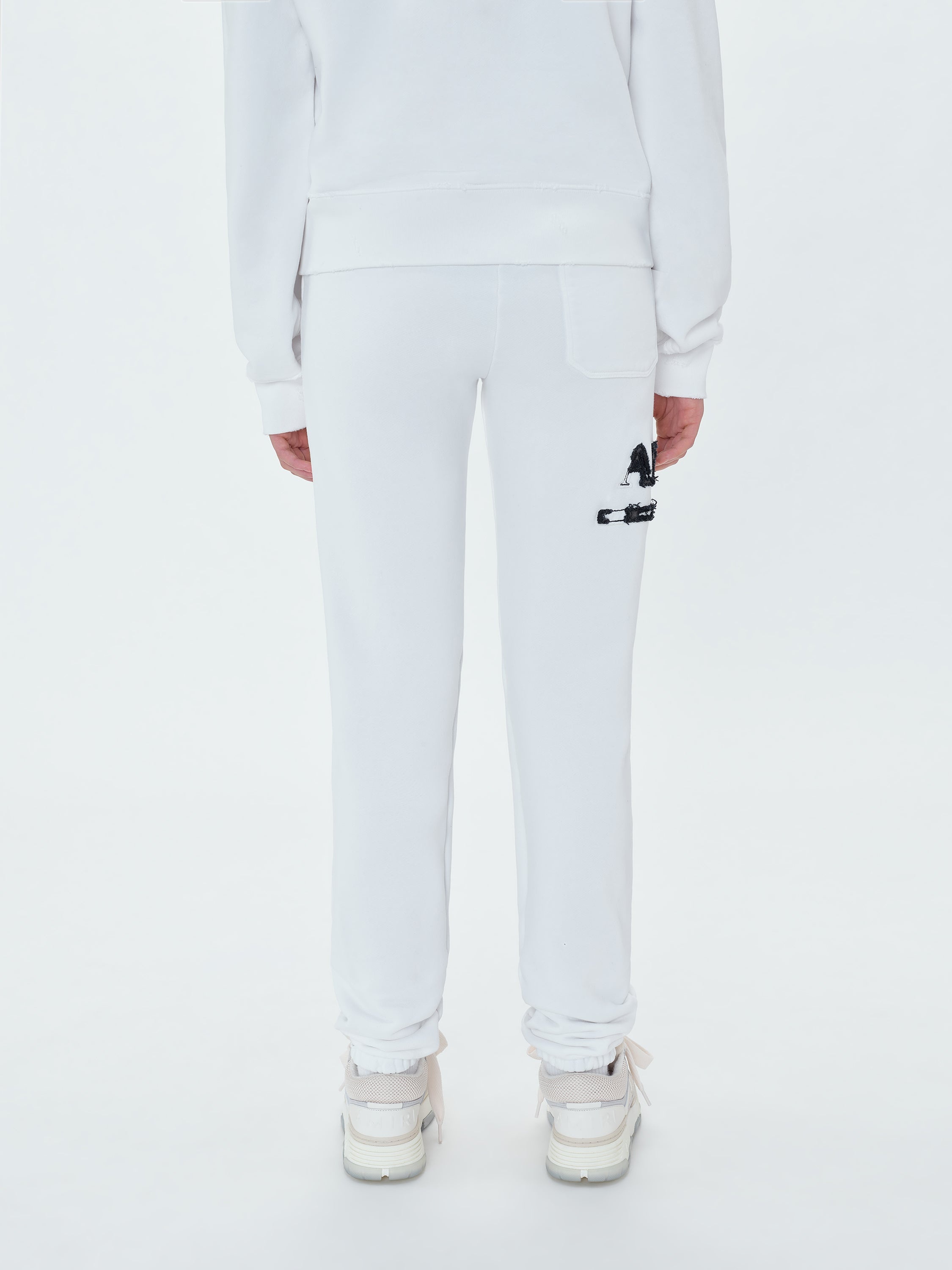 M.A. BAR APPLIQUE SWEATPANT - 6