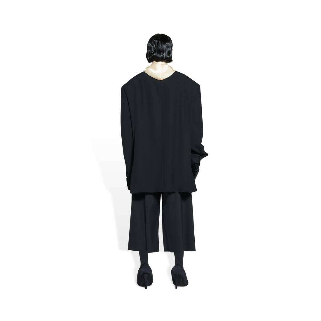 Oversized Jacket in Black - 4