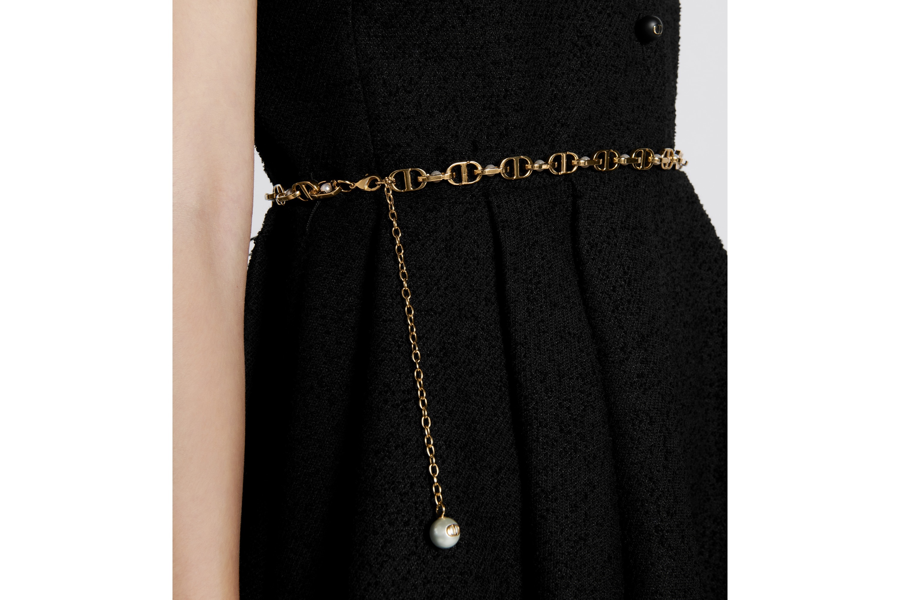 30 Montaigne Jolie Chain Belt - 5