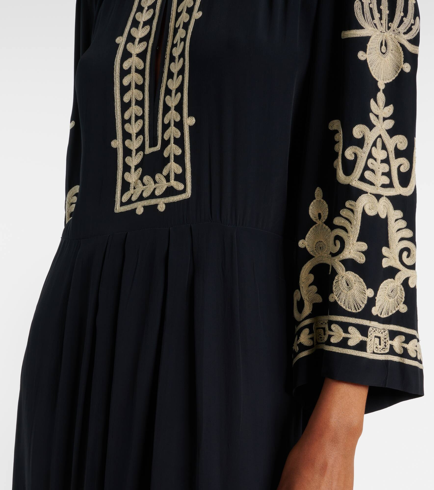 Feliana embroidered crêpe maxi dress - 5