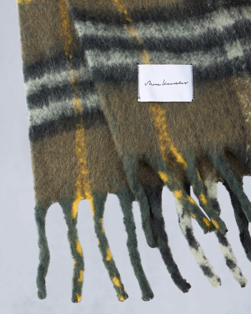 TOLIMA PLAID SCARF 4