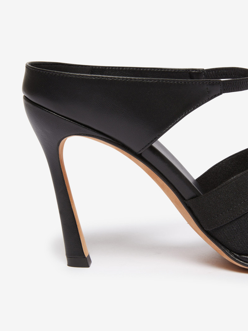 VENTOSO Thong sandals 4