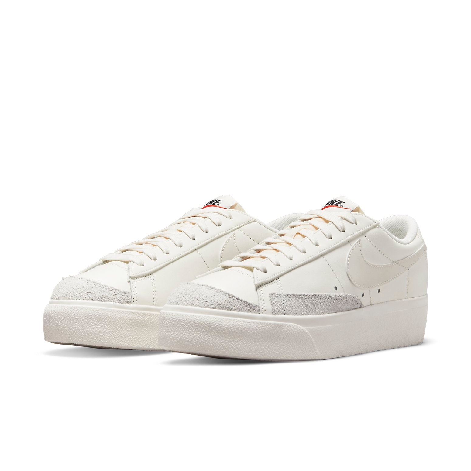 (WMNS) Nike Blazer Low Platform Low-Top Sneakers White DJ0292-105 - 3