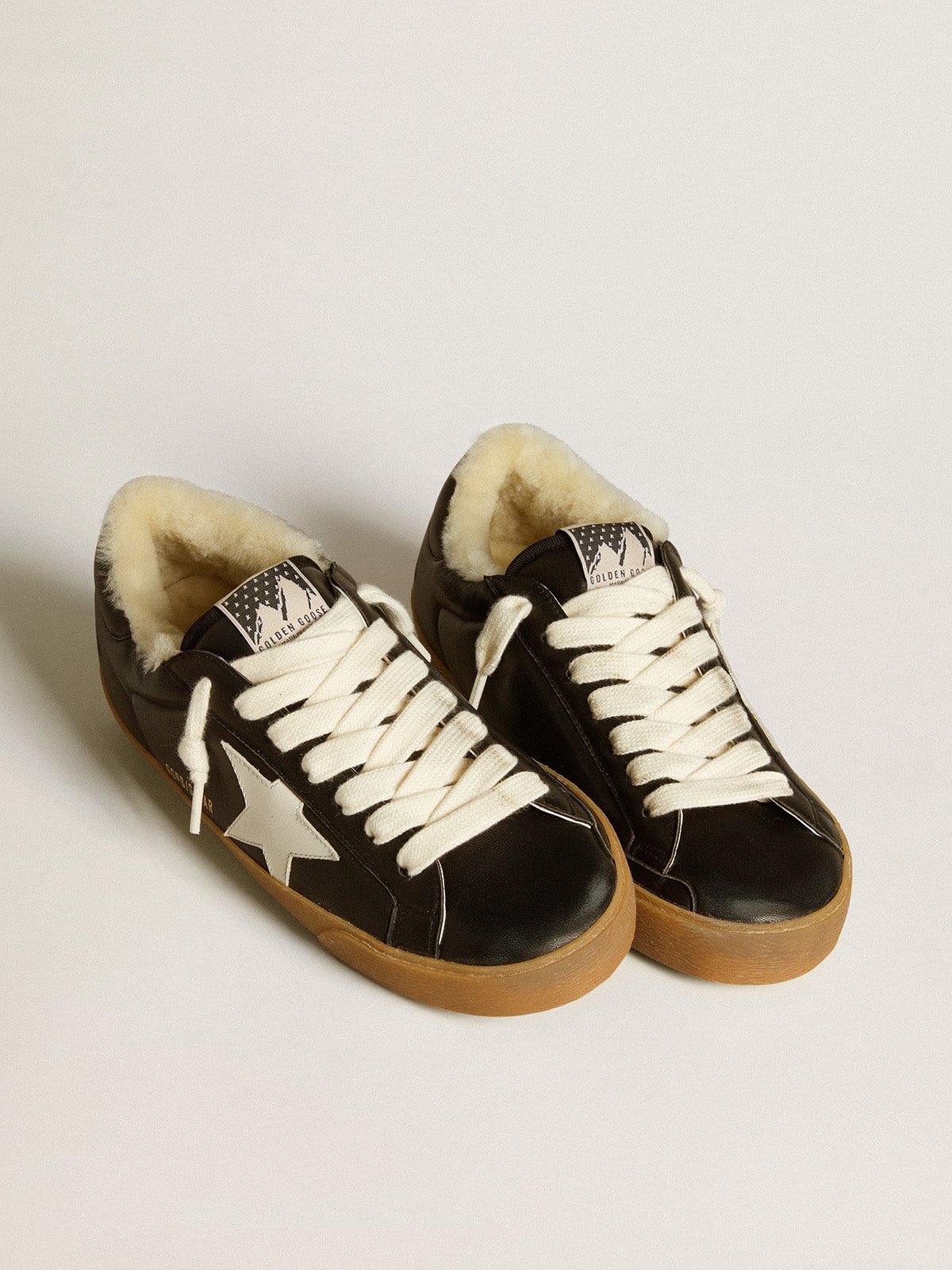 Super-Star in matelassé nappa with leather star and shearling lining - 2