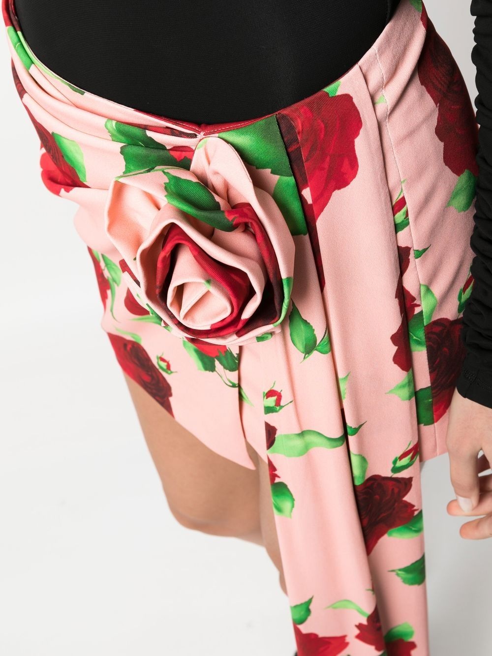 rose-print draped miniskirt - 5