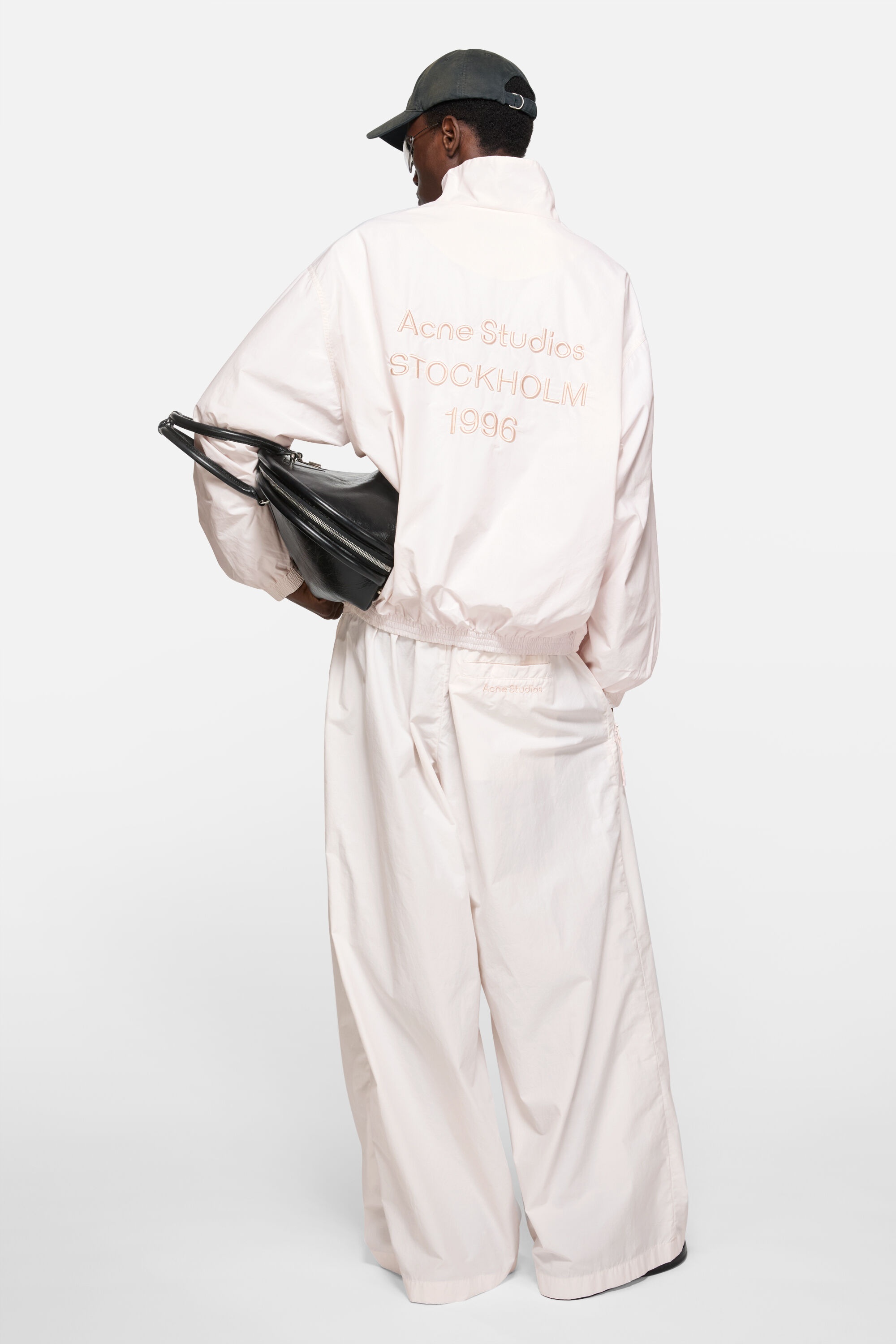 Relaxed fit trousers - Soft white - 3