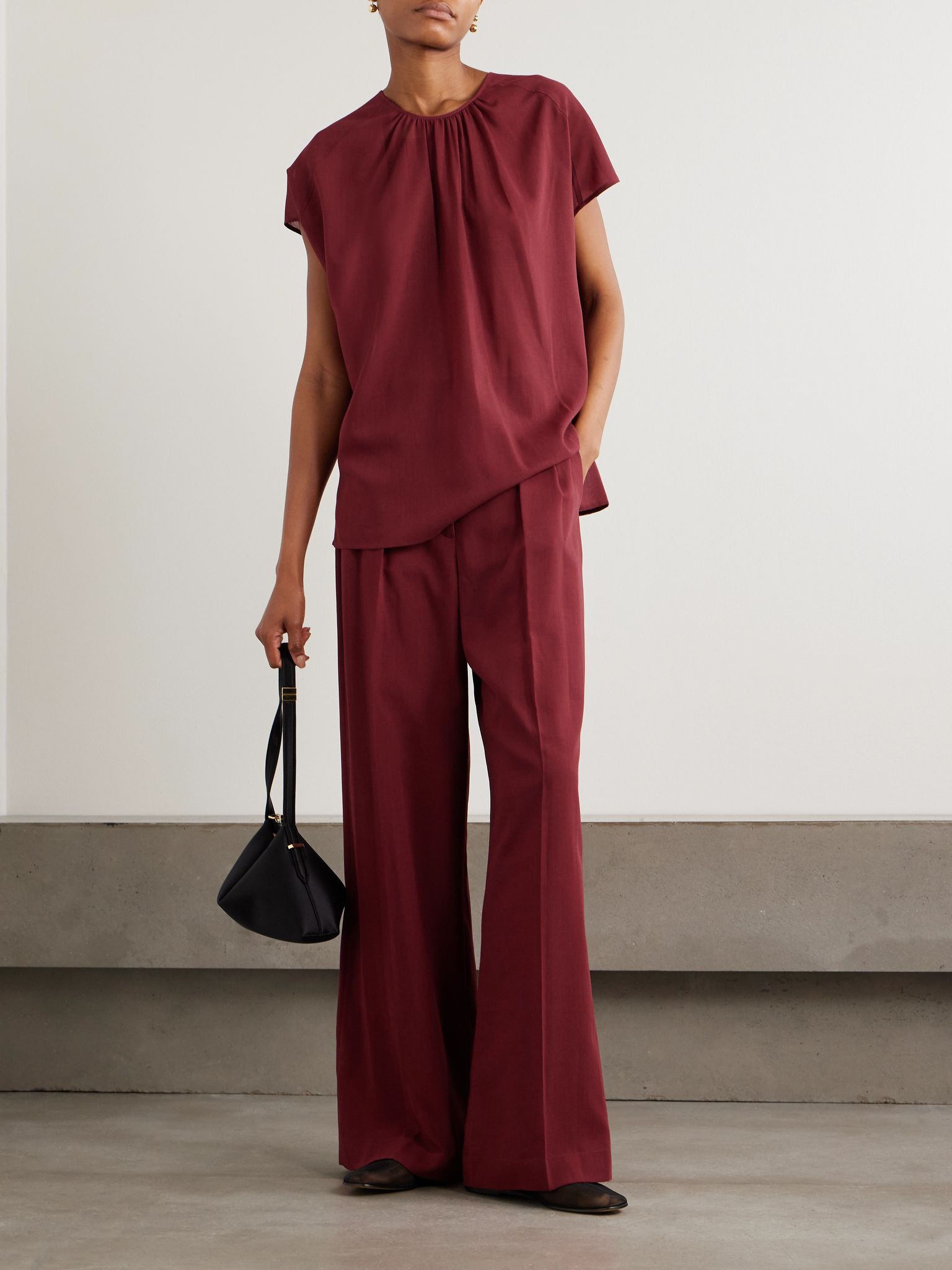 Broca gathered wool-blend crepe blouse Red - 2
