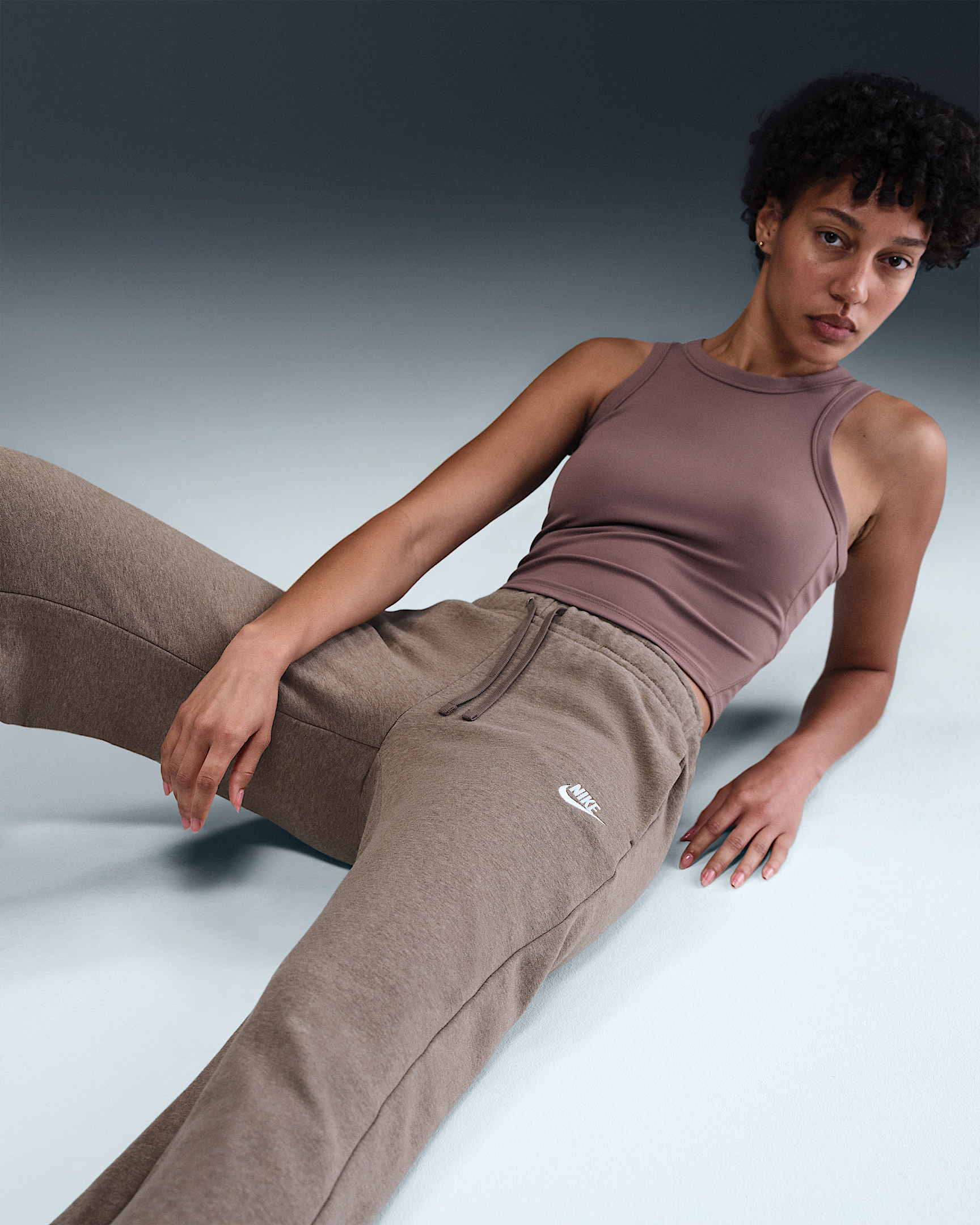 Nike Sportswear Club Fleece Women's Mid-Rise Wide-Leg Sweatpants - 5