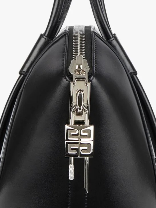 MEDIUM ANTIGONA LOCK BAG IN BOX LEATHER - 5