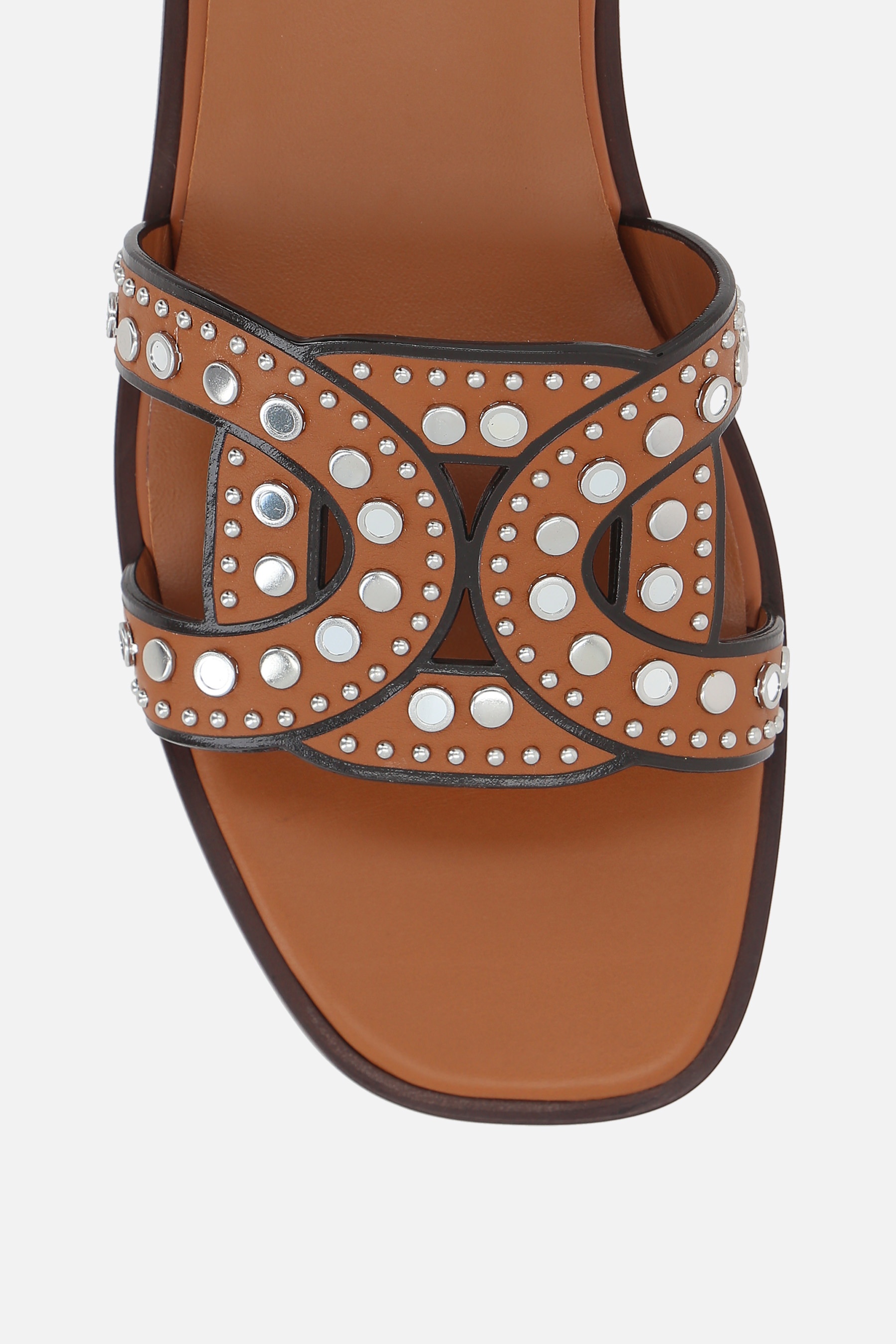 サンダル・ミュール TODS KATE SMOOTH LEATHER SLIDE SANDALS WITH STUDS Tod's KATE SMOOTH LEATHER SLIDE SANDALS WITH STUDS