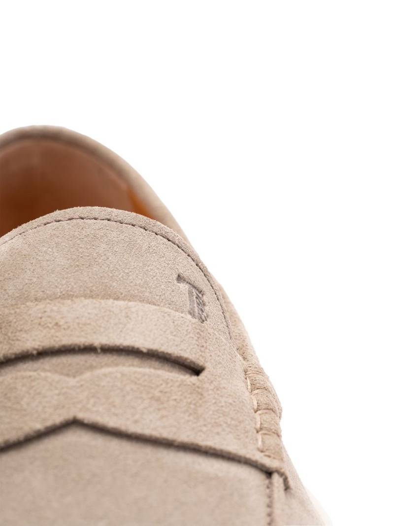 Tod's suede loafers outlook
