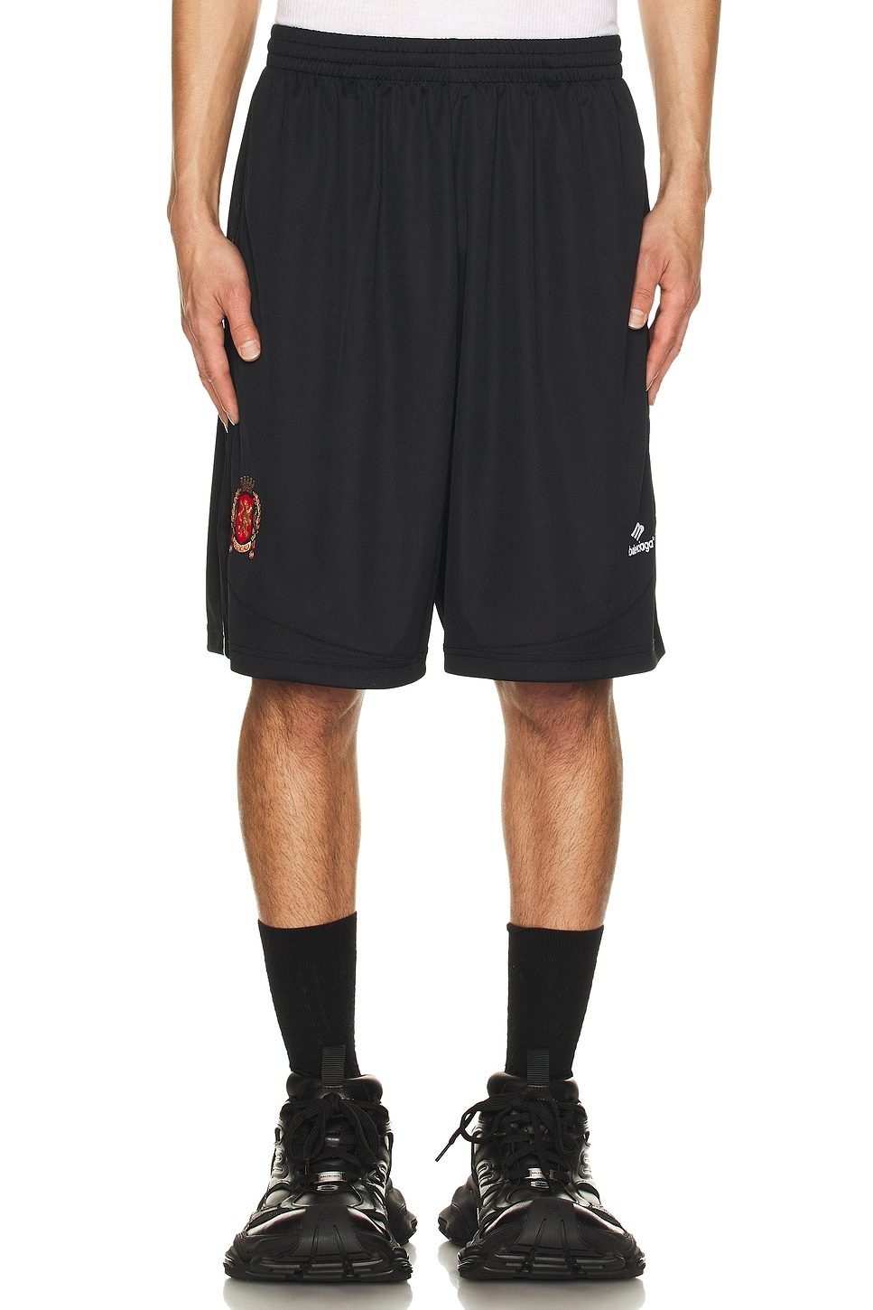 パンツ SS2020 BALENCIAGA BAGGY CHINO SHORTS Balenciaga Soccer Baggy Shorts | Saks Fifth Avenue