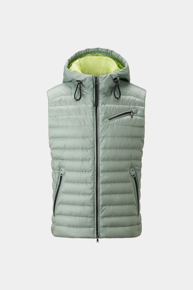 Lonne lightweight down vest in Lime green 1
