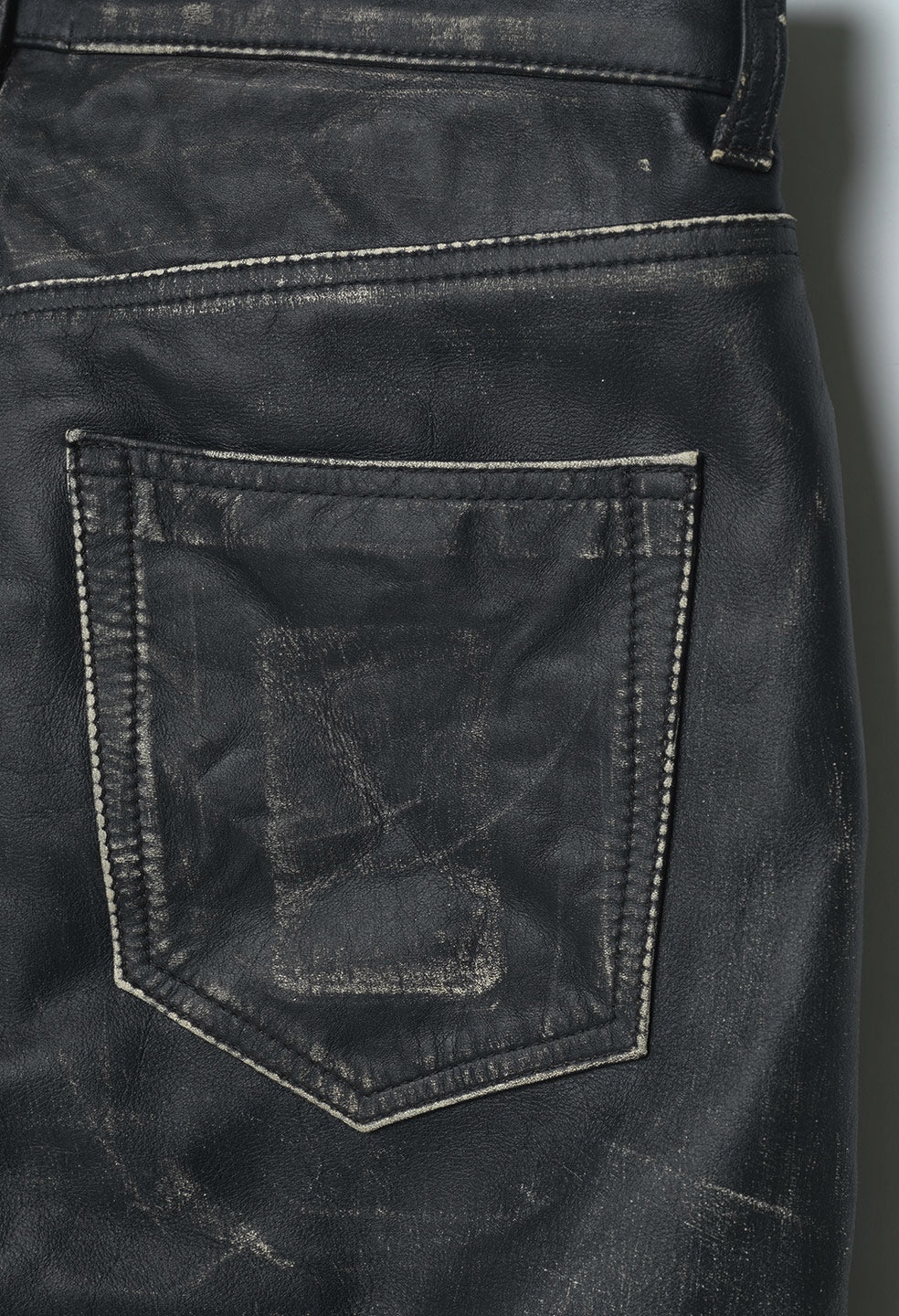 LEATHER DAZE - 10