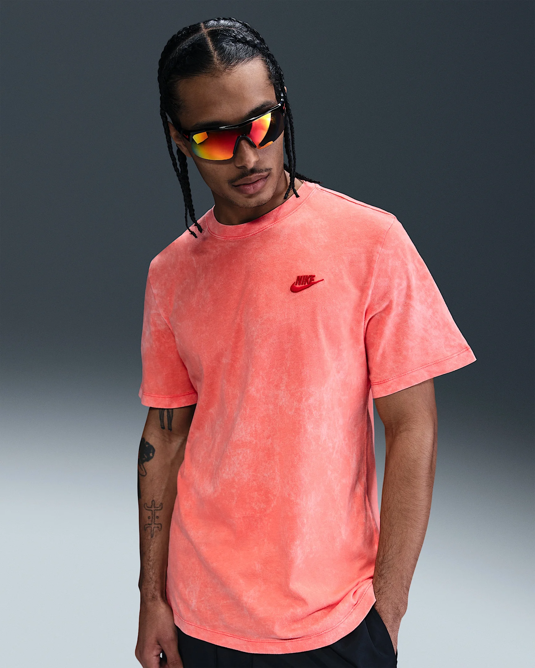 Nike Sportswear Men's T-Shirt - 1