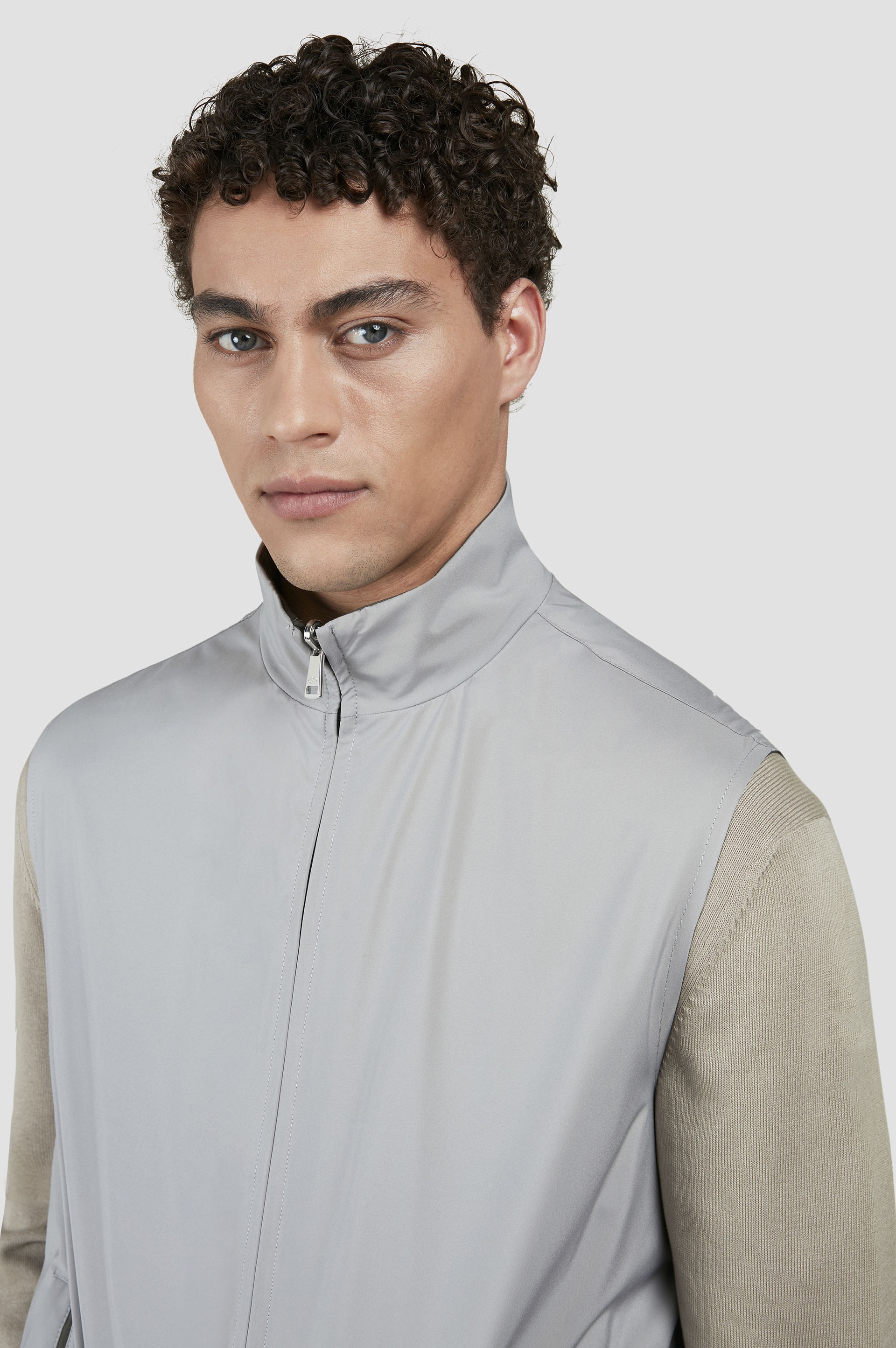 REVERSIBLE TYPHOON® PLATINUM VEST - 4