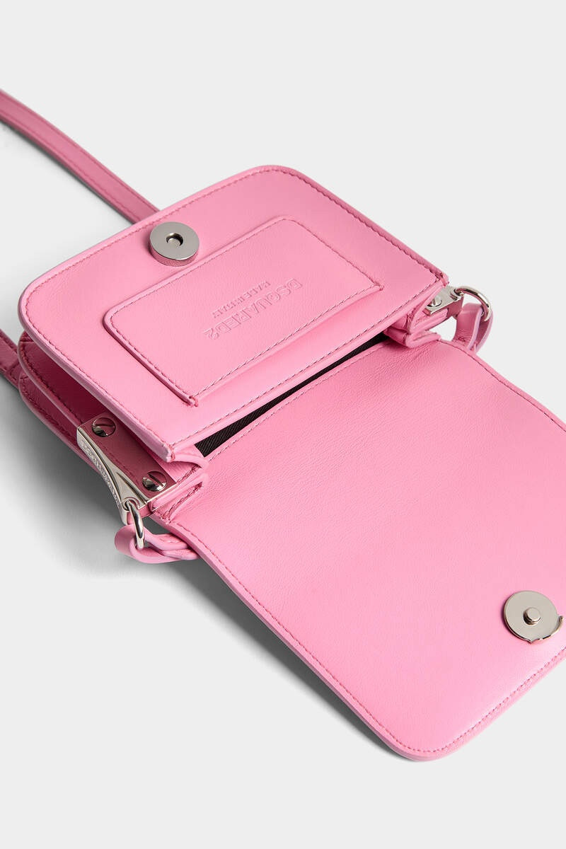 D2 STATEMENT CROSSBODY 5