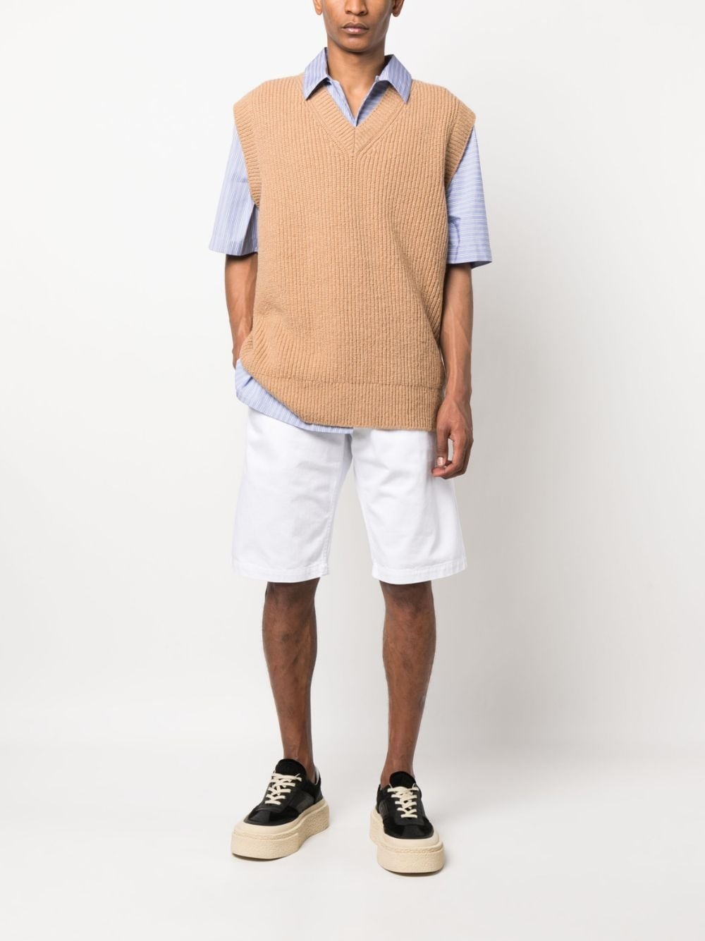 V-neck ribbed-knit vest - 2