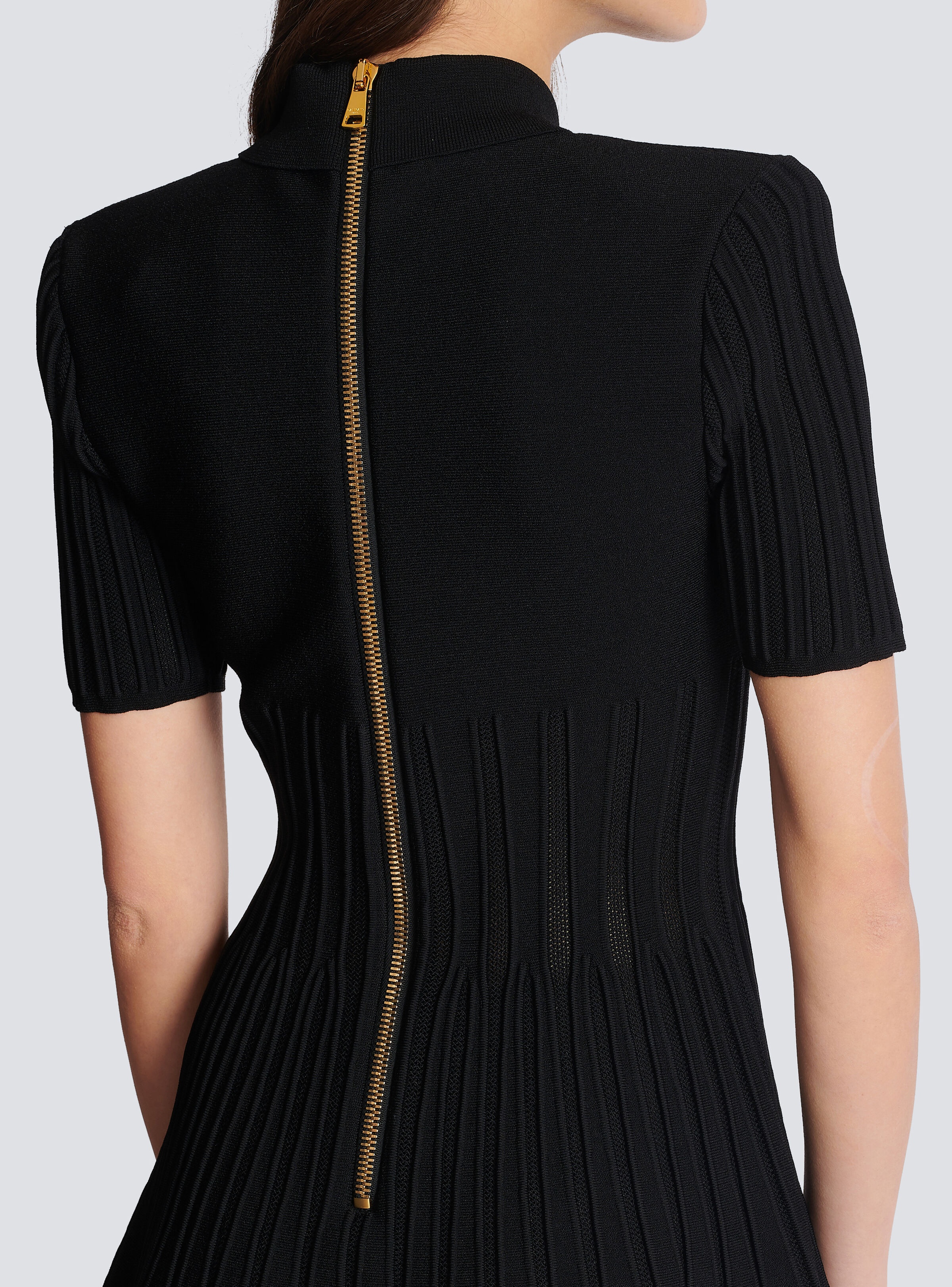 Short flared ribbed knit dress - 6