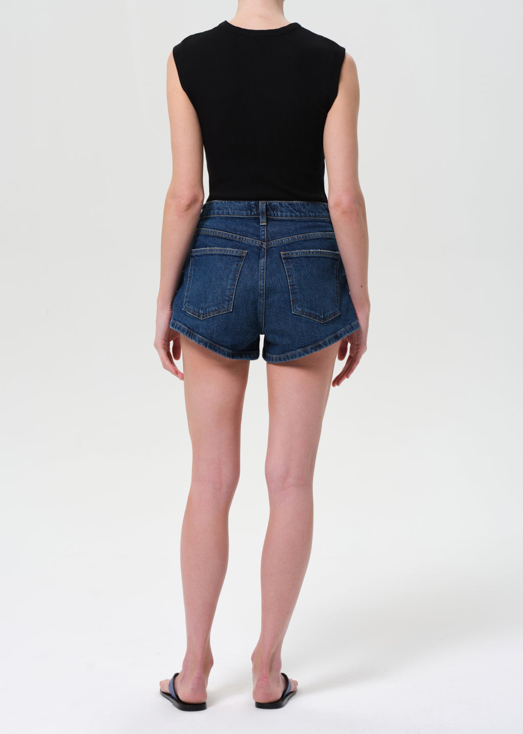 RIDLEY SHORT IN DUSTER - 3