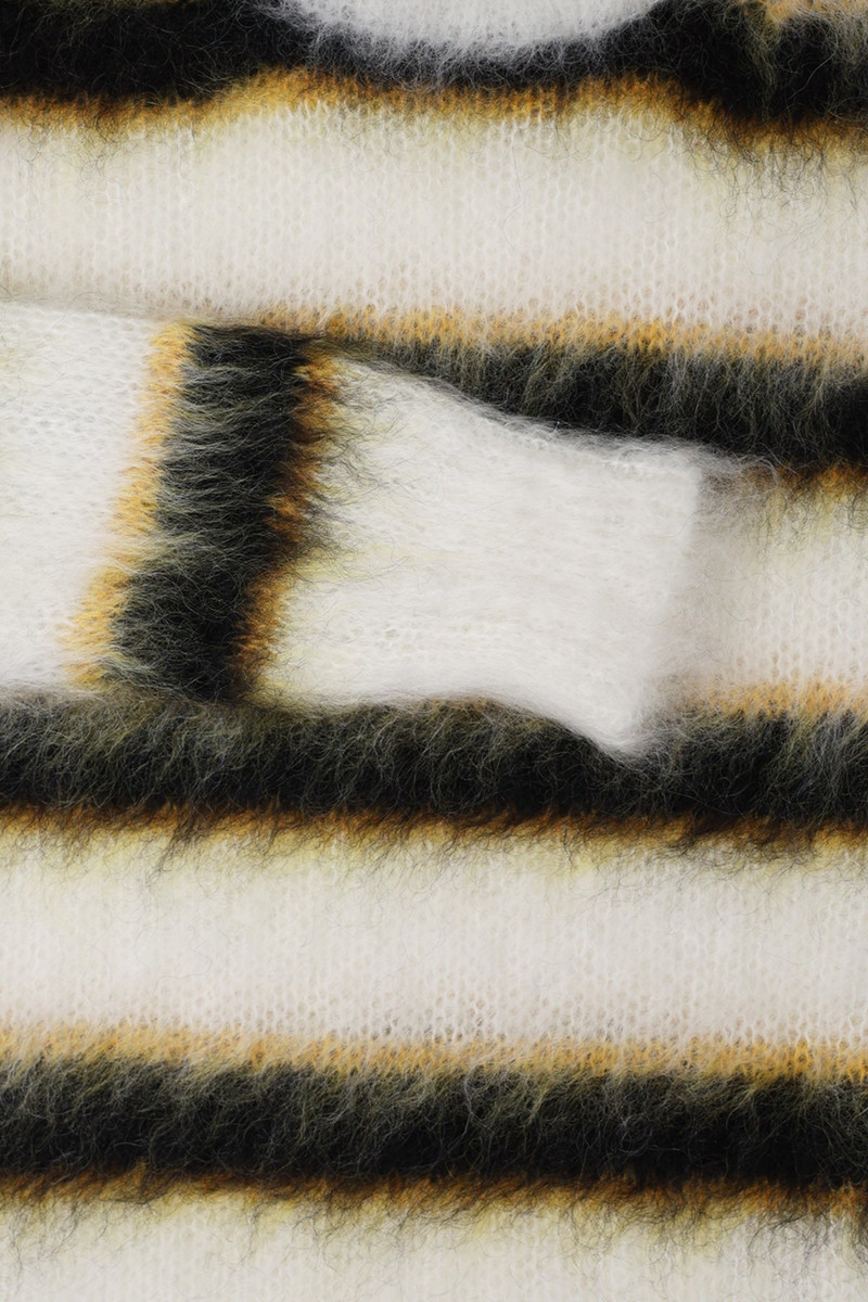 ICONIC MOHAIR SWEATER - LILY WHITE 3