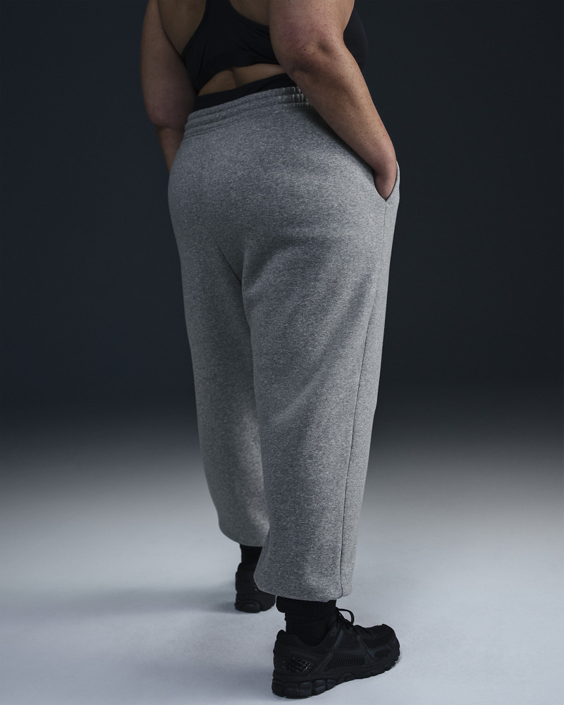 Nike Sportswear Phoenix Fleece Women's High-Waisted Oversized Sweatpants (Plus Size) 3