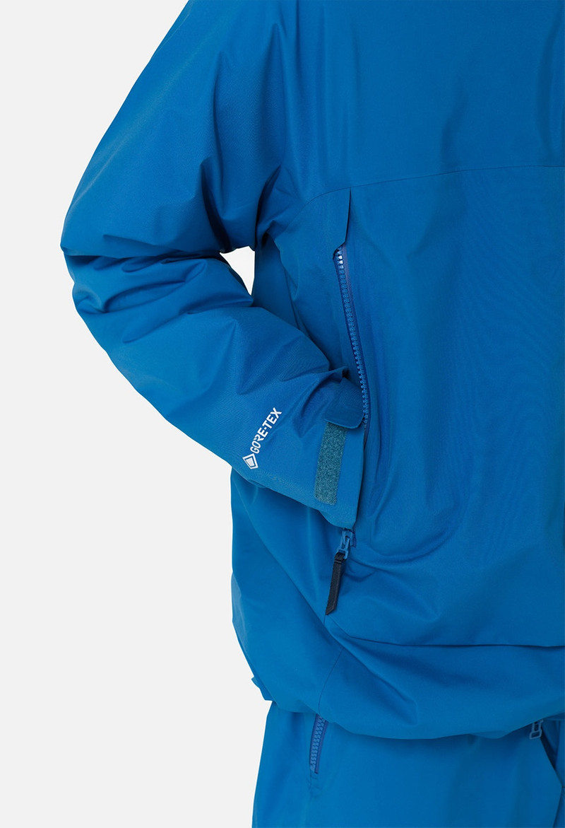 JOHN ELLIOTT X DESCENTE ALLTERRAIN SHELL JACKET 6