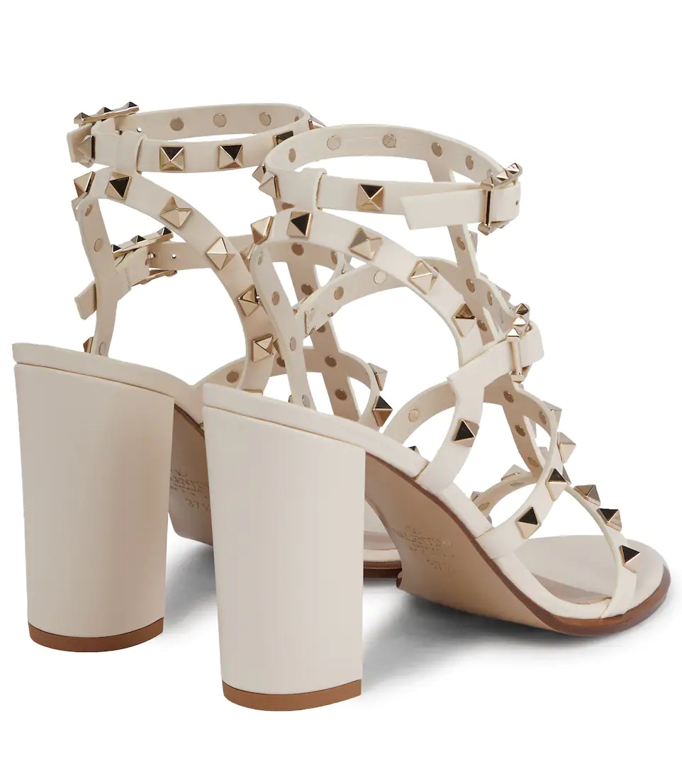 Rockstud leather sandals - 3