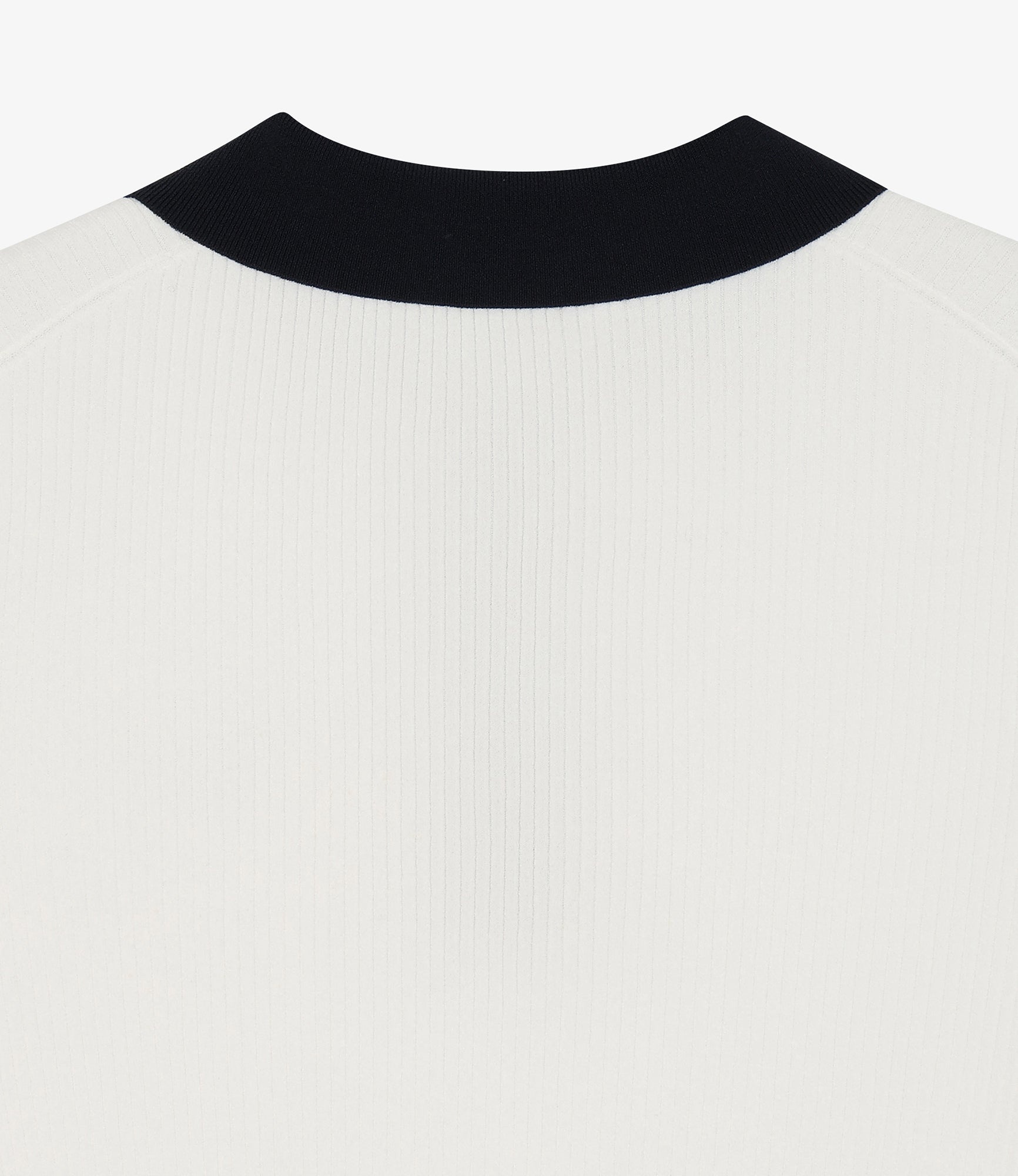 LÉONIE POLO - 9