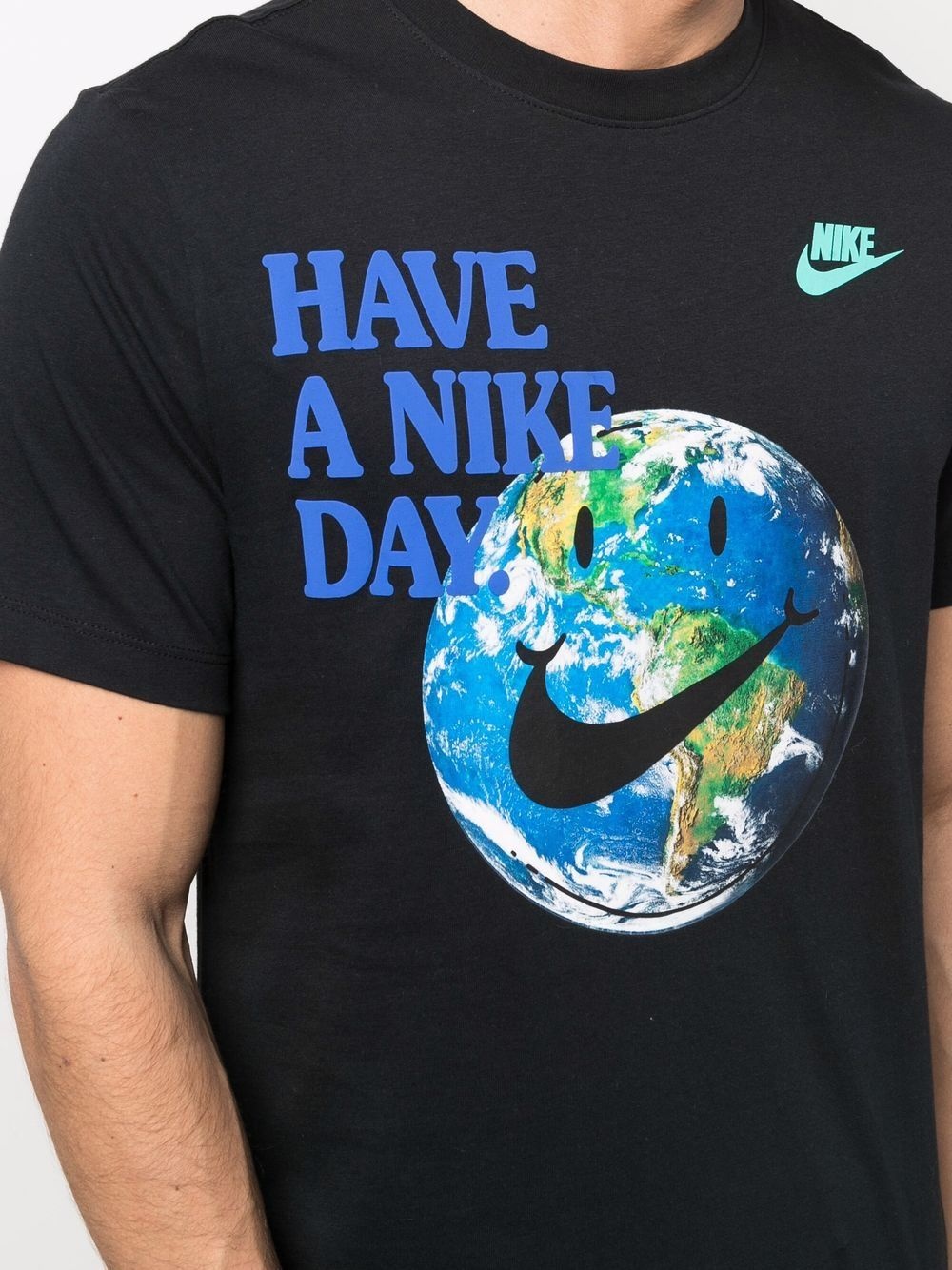 Nike Day graphic-print T-shirt - 5