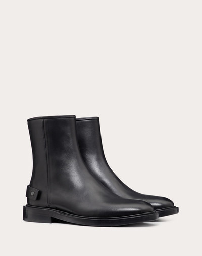 Valentino Calfskin Boots outlook