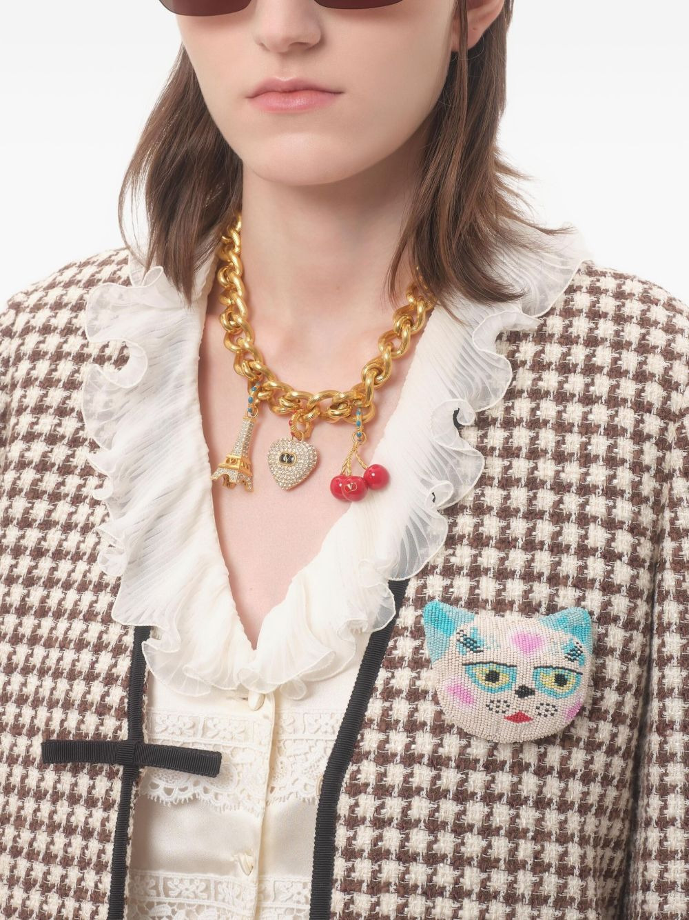 Chez necklace - 2