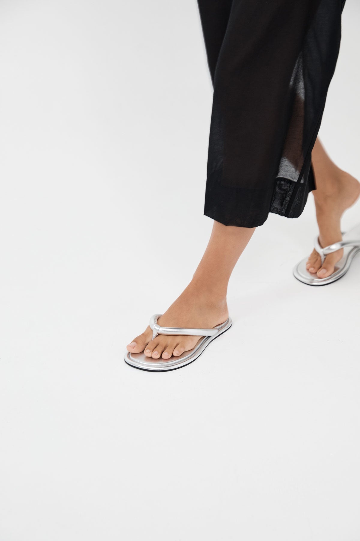 Sumi Slide - Silver - 3