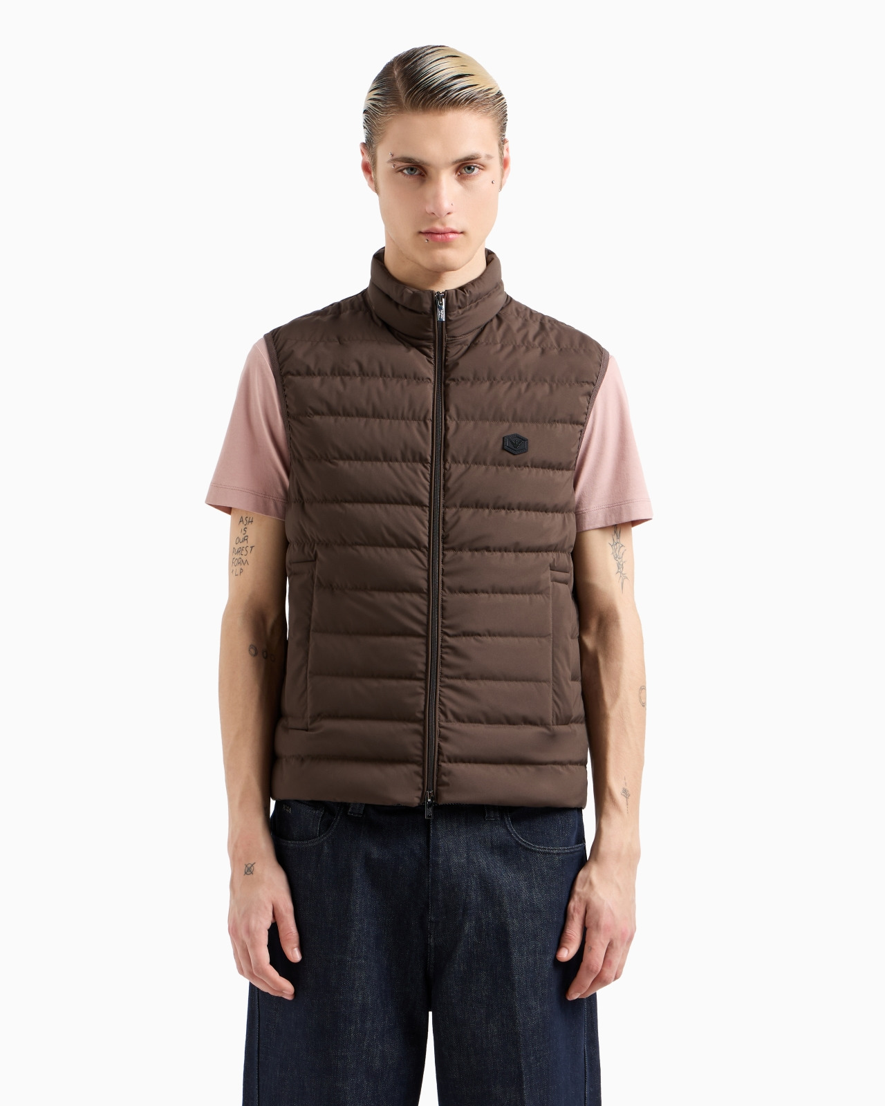Sleeveless full-zip down jacket in quilted nylon with eagle logo patch - 2