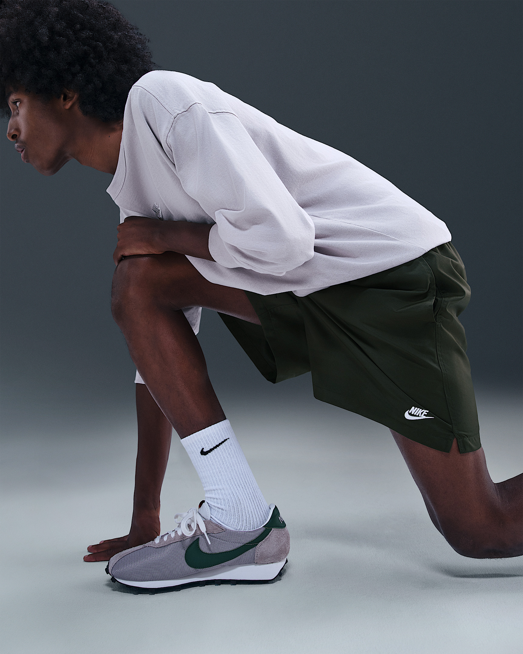 Nike Club Men's Woven Flow Shorts - 5