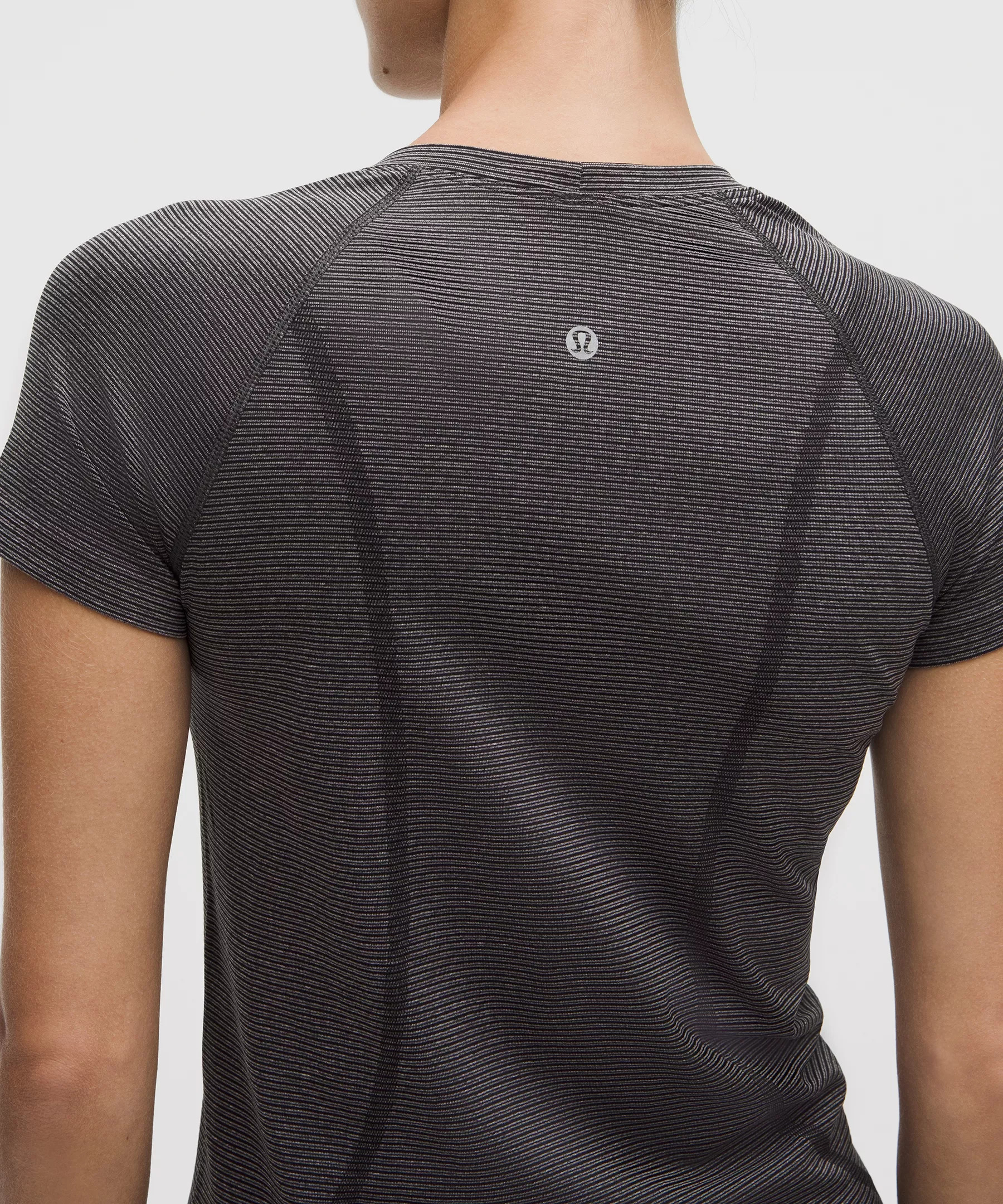 Swiftly Tech Short-Sleeve Shirt 2.0 *Hip Length - 5