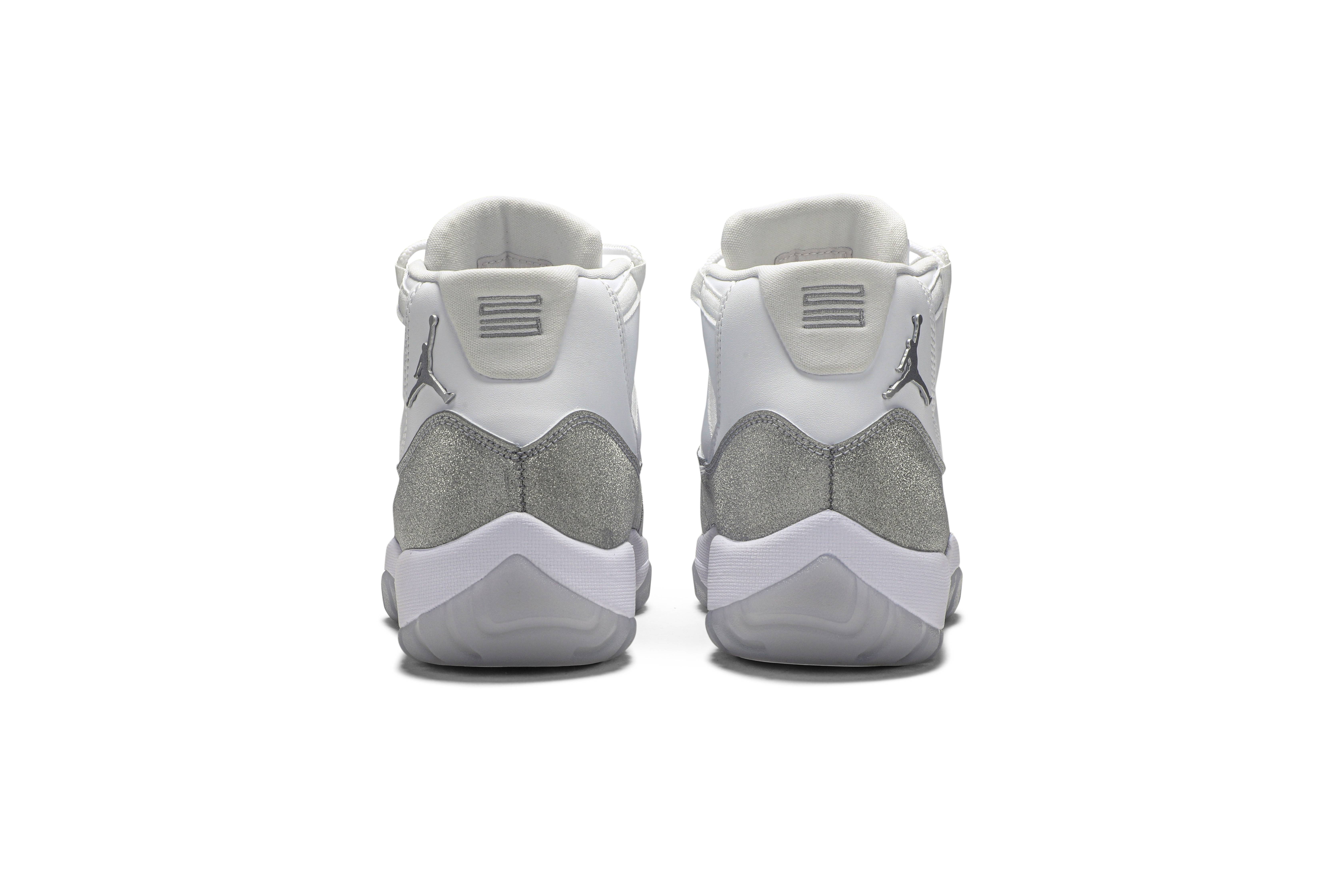 Wmns Air Jordan 11 Retro 'Vast Grey' - 6