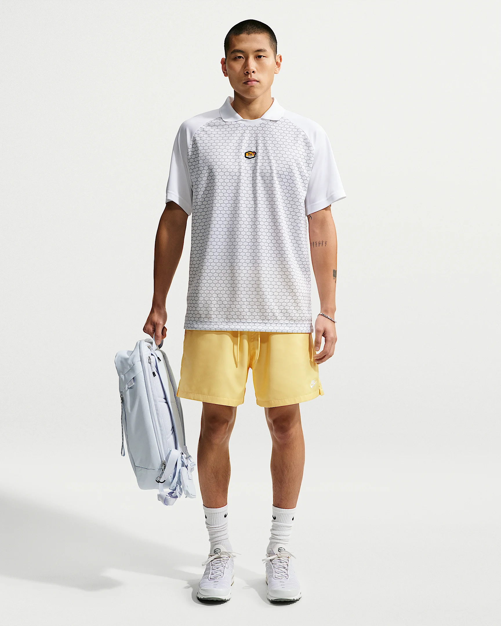 Nike Club Men's Woven Flow Shorts - 1