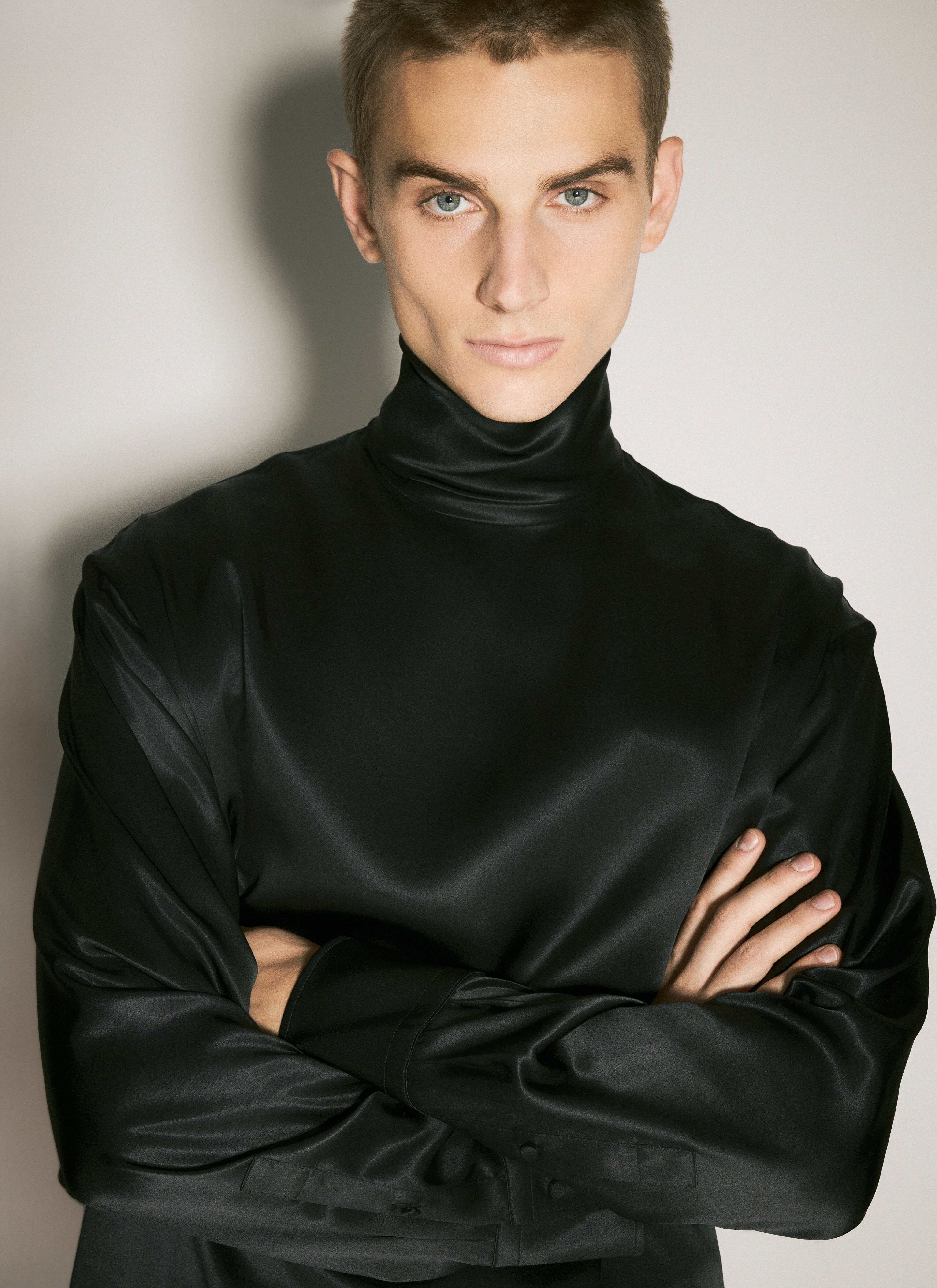 Loose Silk Turtleneck Top - 3