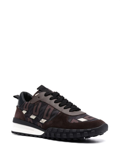 DSQUARED2 251 logo-print sneakers outlook