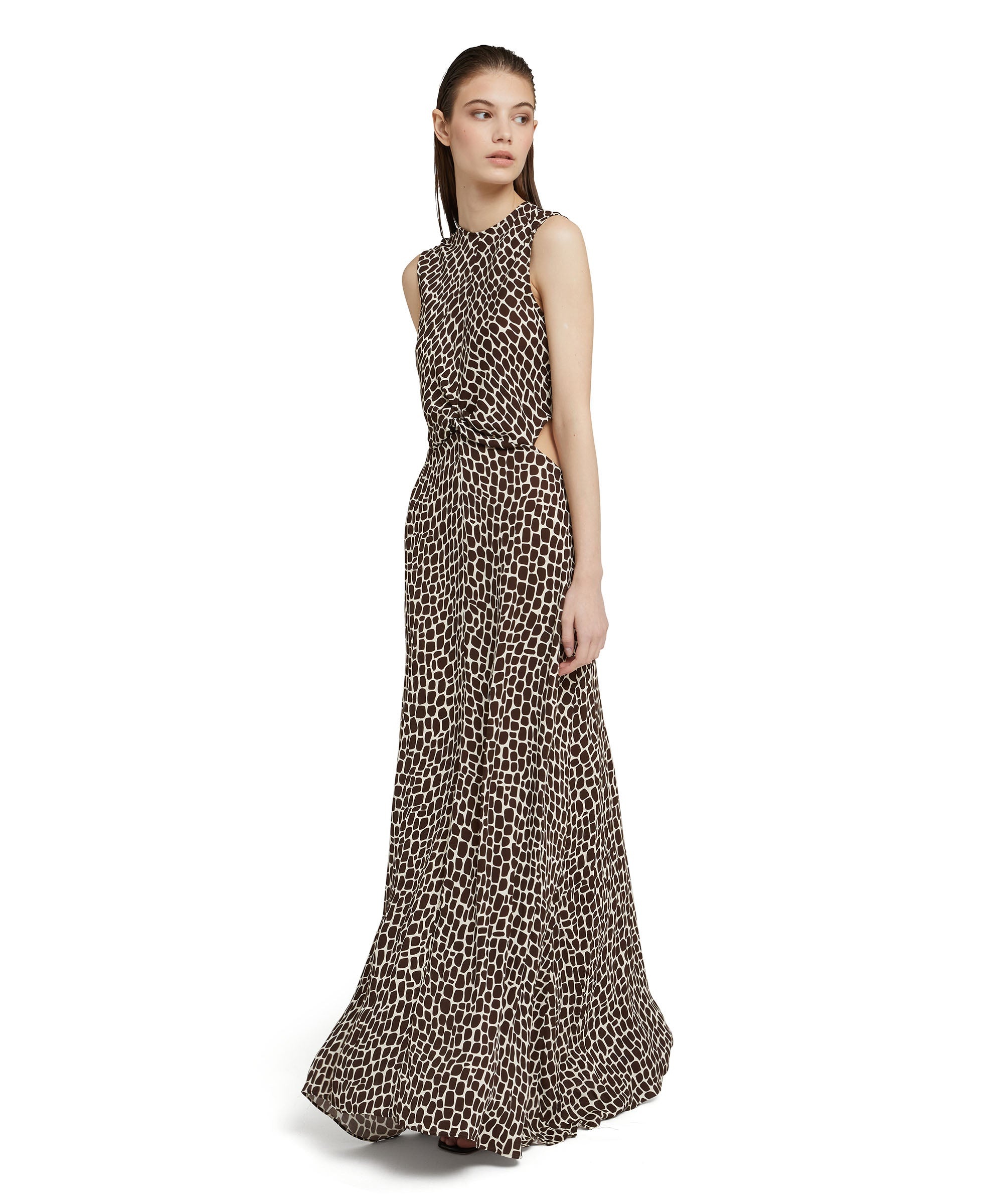 Fluid viscose ong dress with "optical giraffe" print - 5