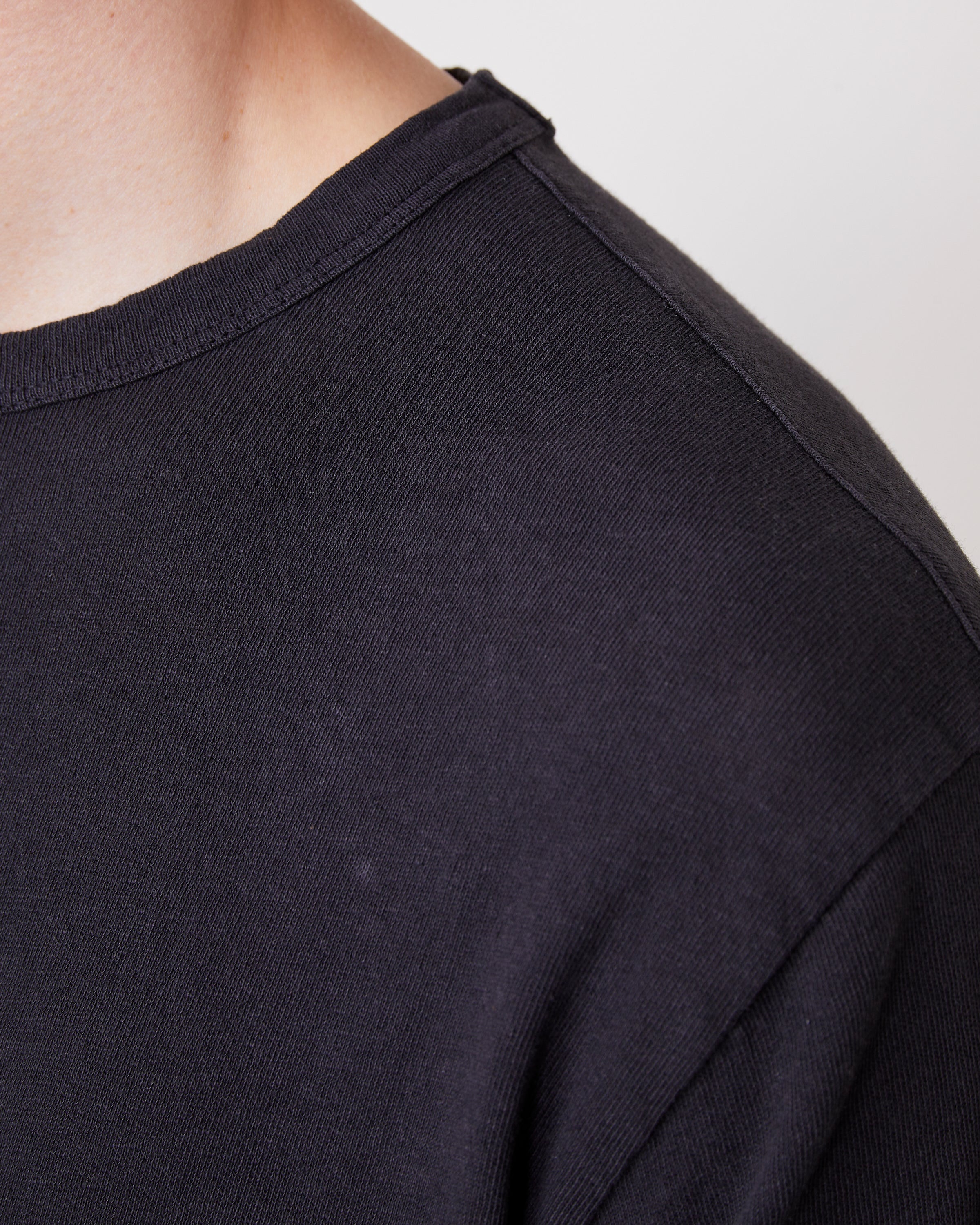T-SHIRT - 4