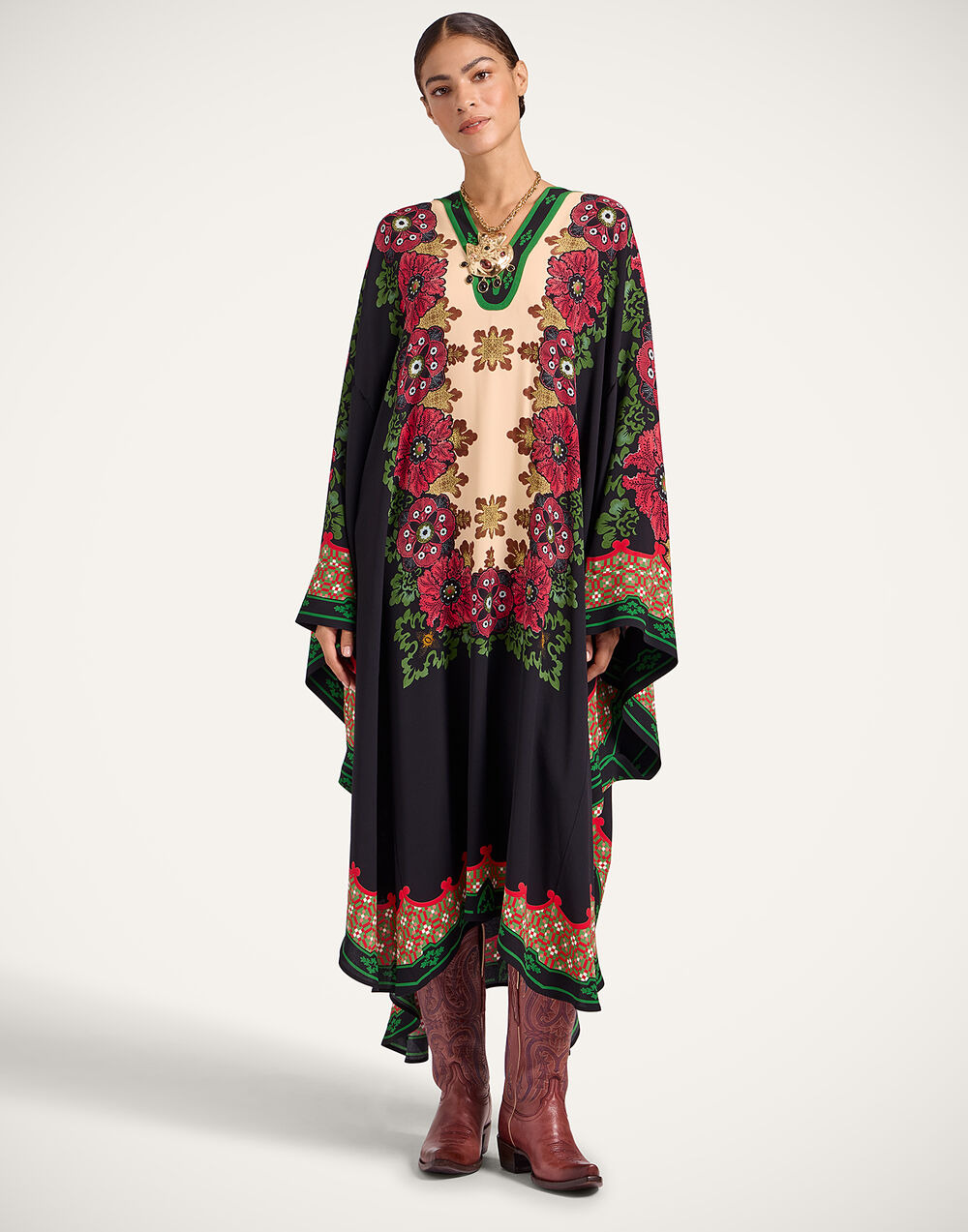 Karis Kaftan - 7