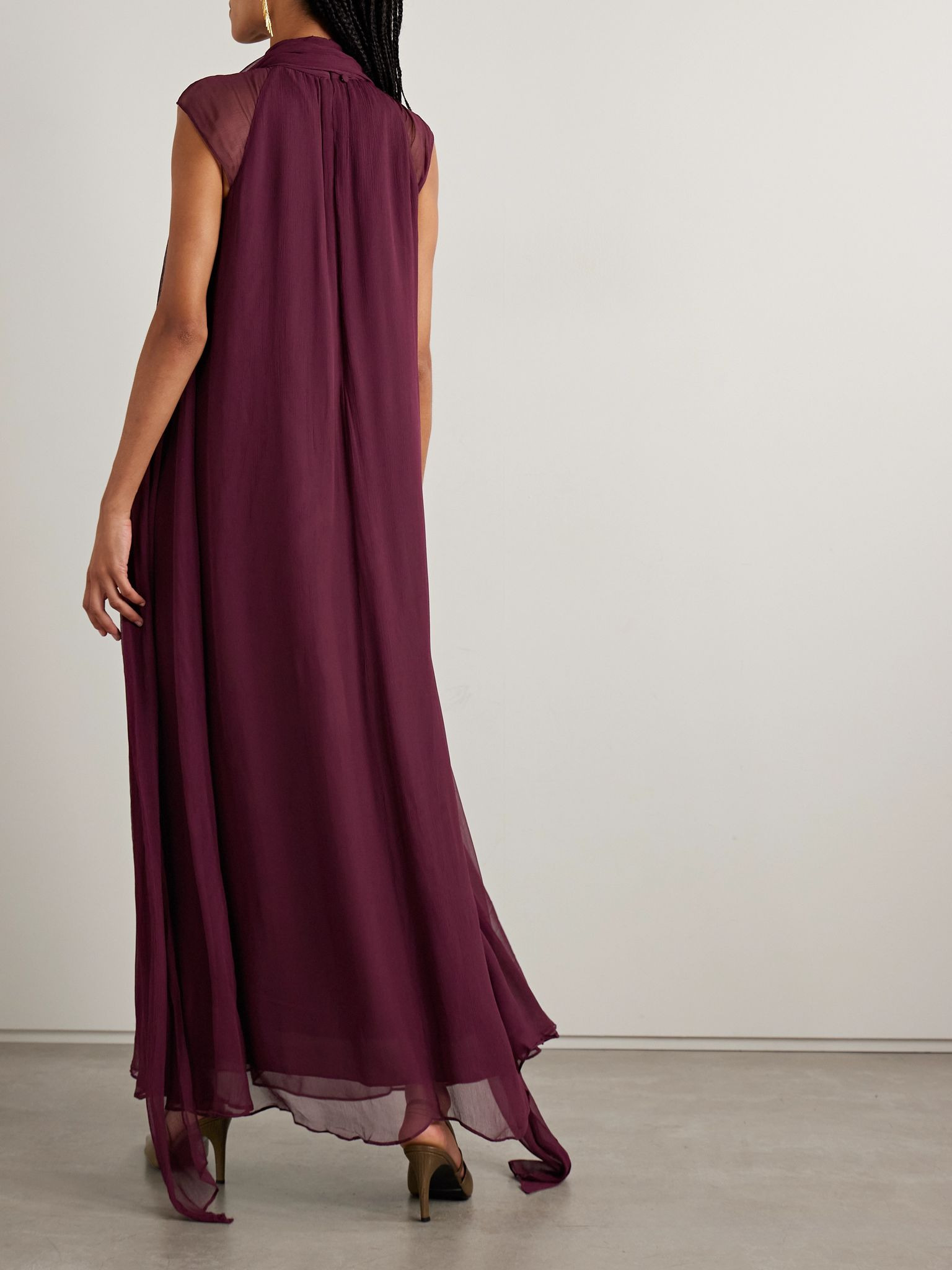 Camilla scarf-detailed crepon maxi dress Crimson - 3